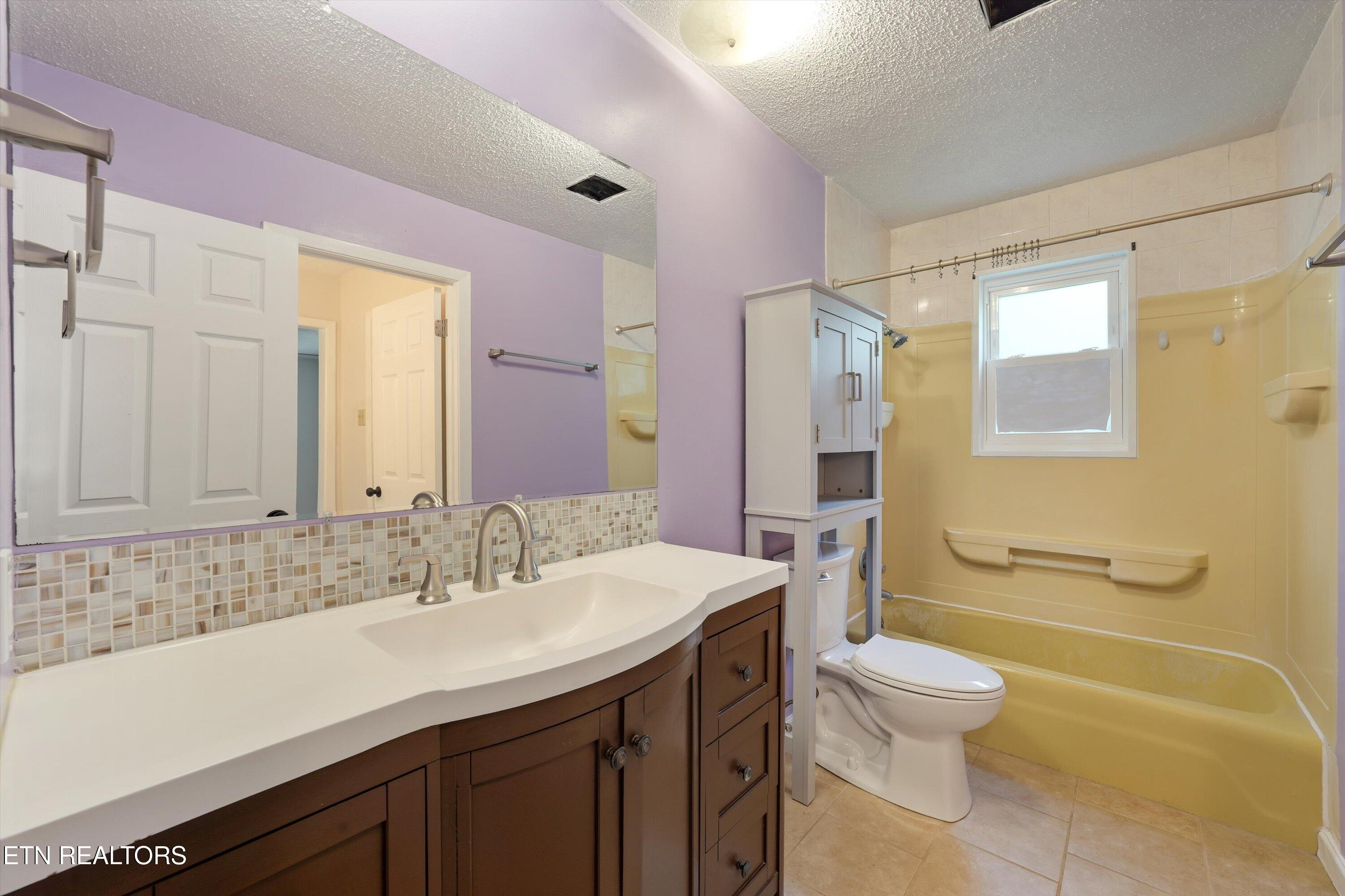 8928 Farne Island Boulevard Knoxville TN 37923
