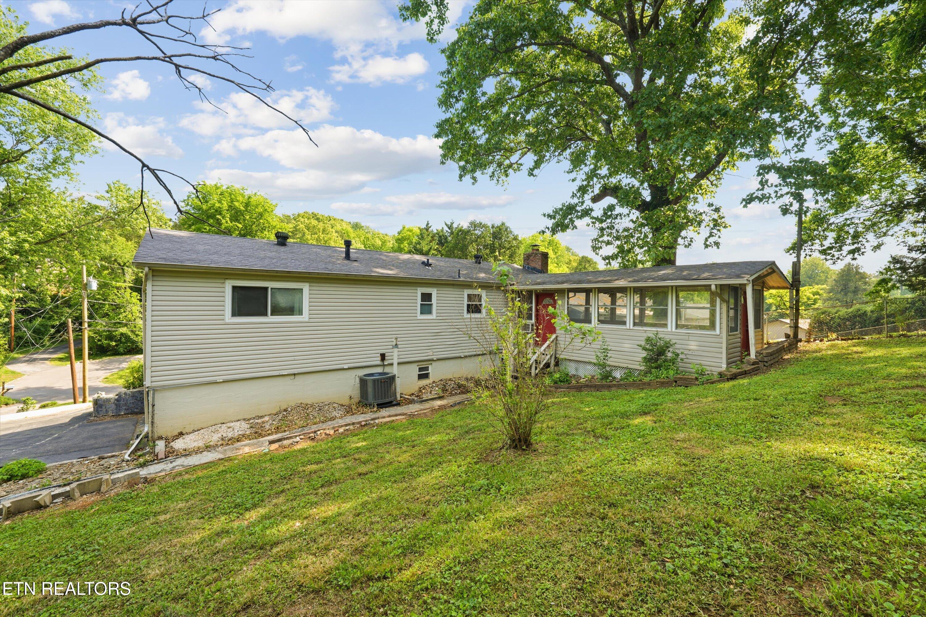 8928 Farne Island Boulevard Knoxville TN 37923