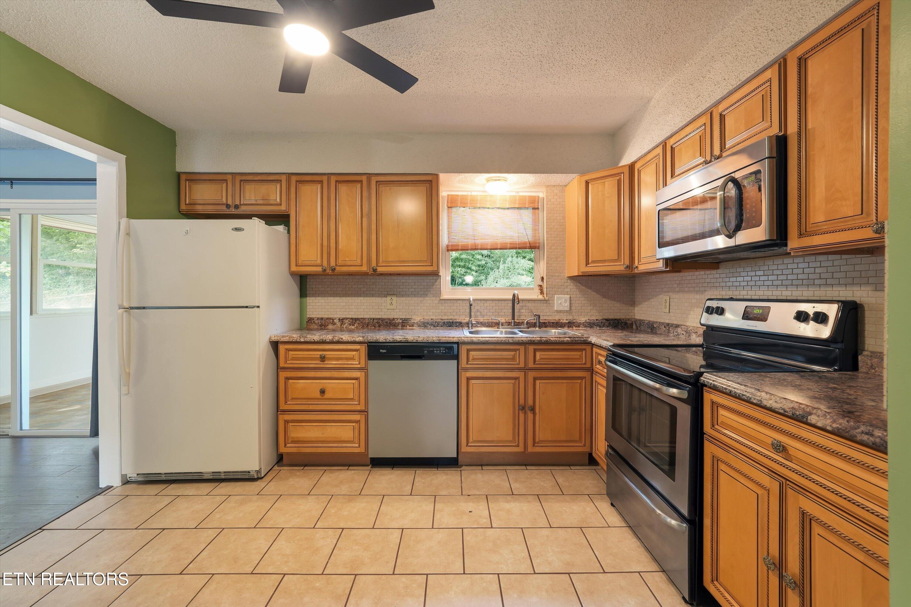 8928 Farne Island Boulevard Knoxville TN 37923