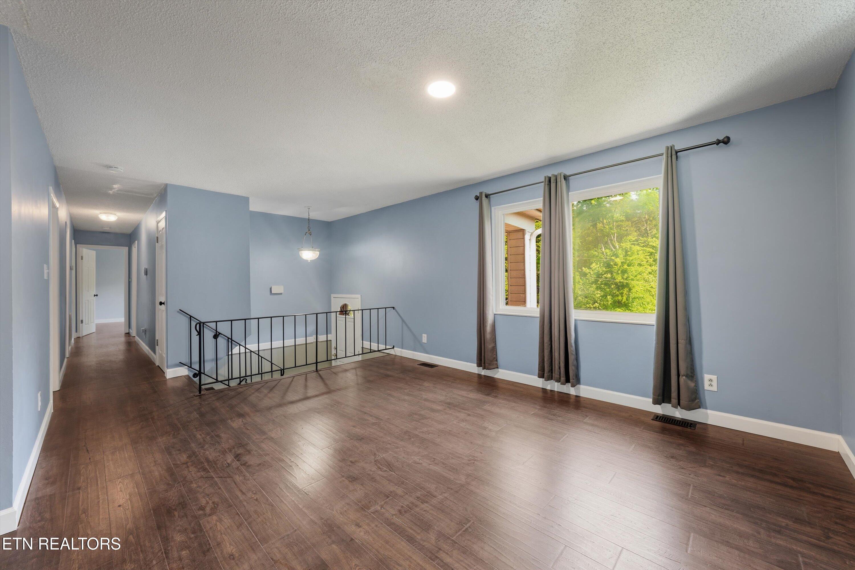 8928 Farne Island Boulevard Knoxville TN 37923