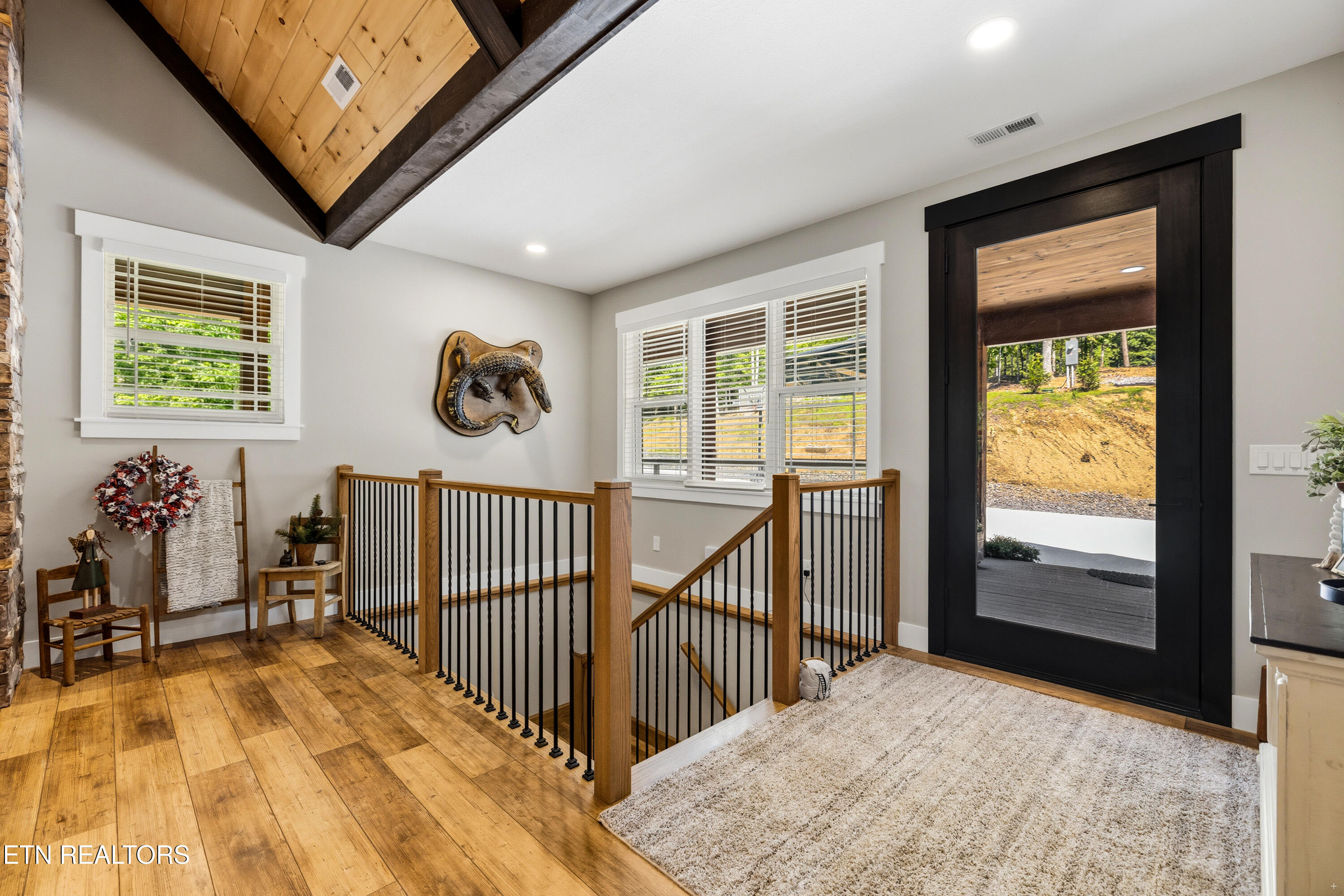 300 Black Fox Road Washburn TN 37888