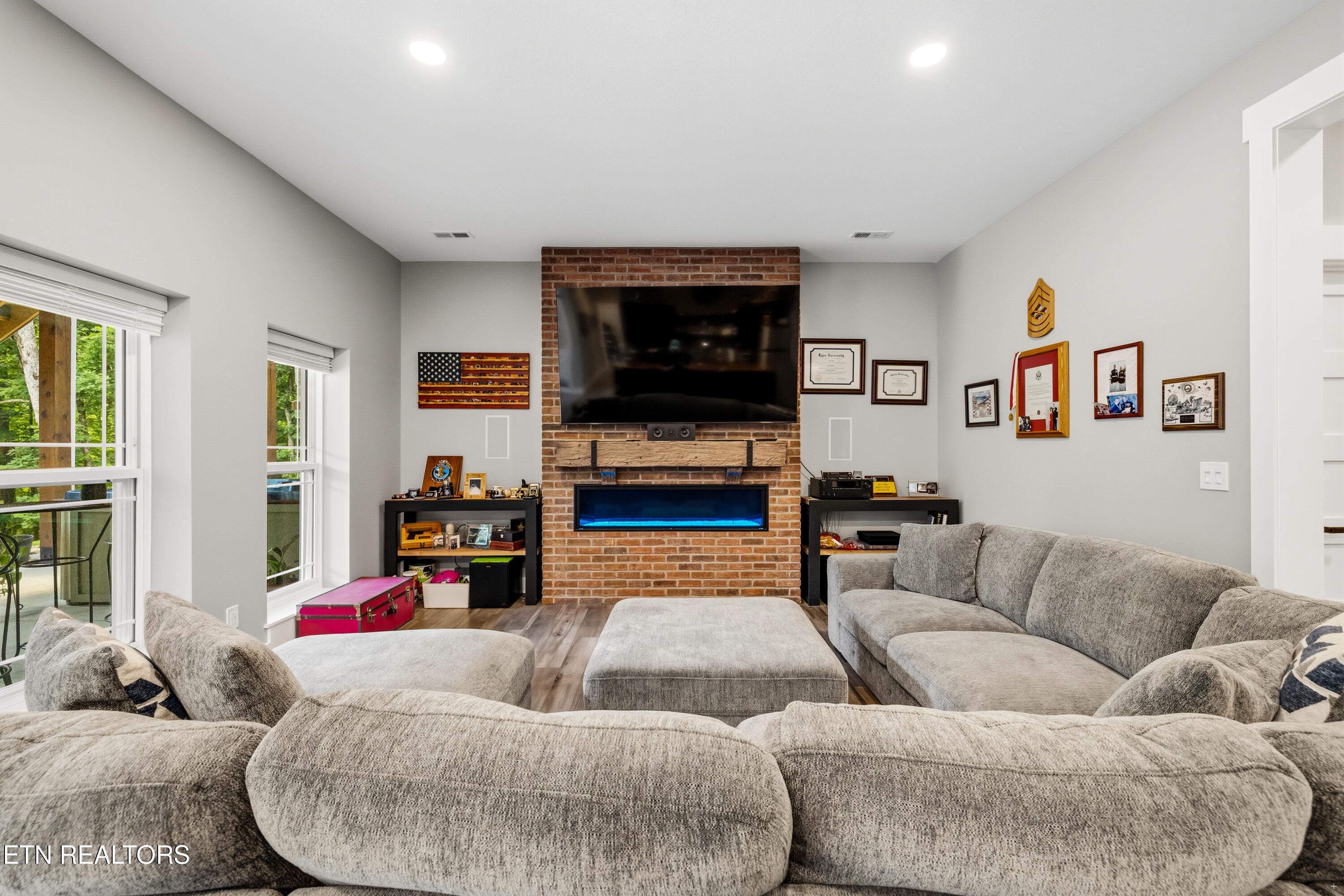 300 Black Fox Road Washburn TN 37888