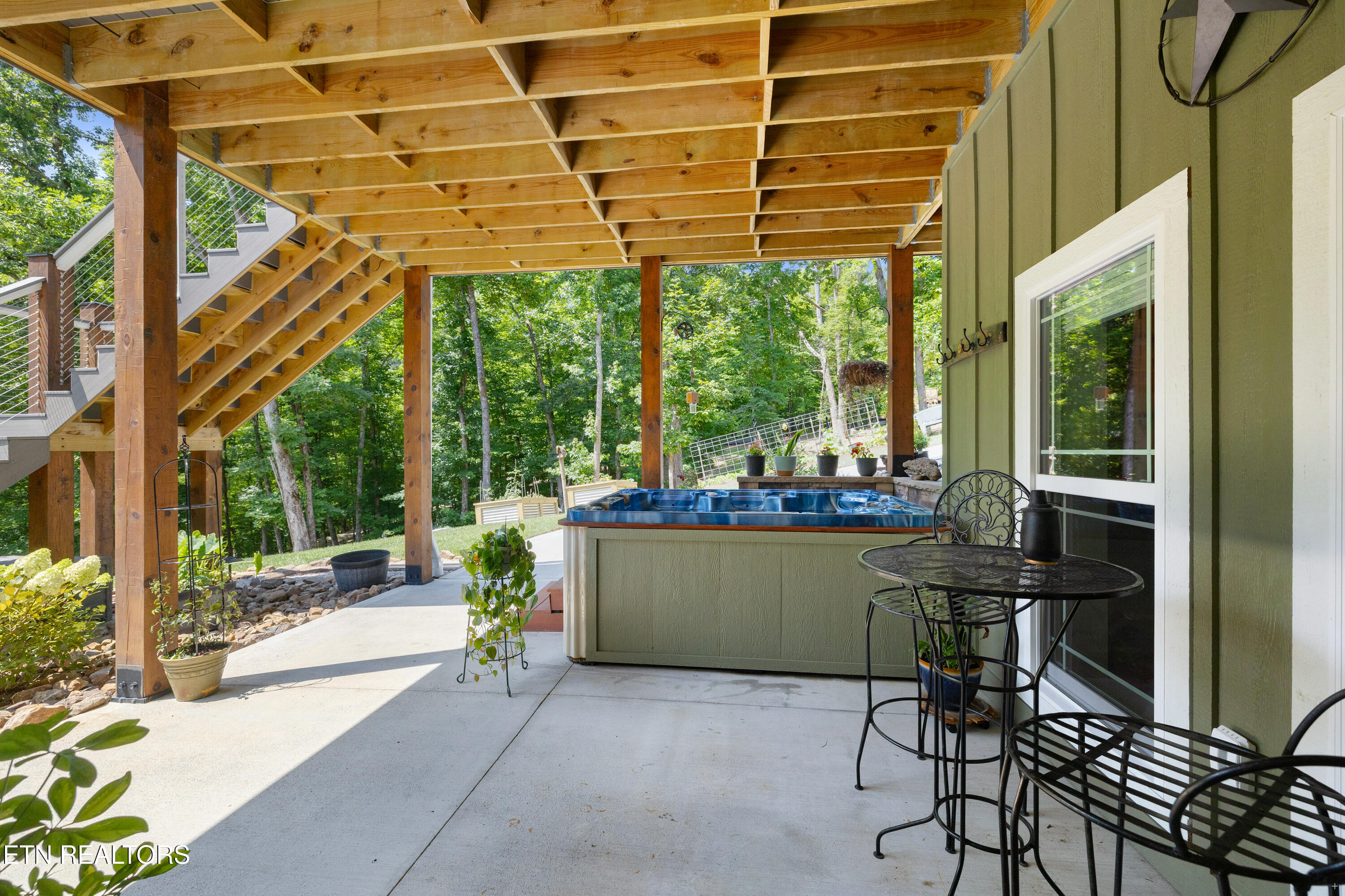 300 Black Fox Road Washburn TN 37888