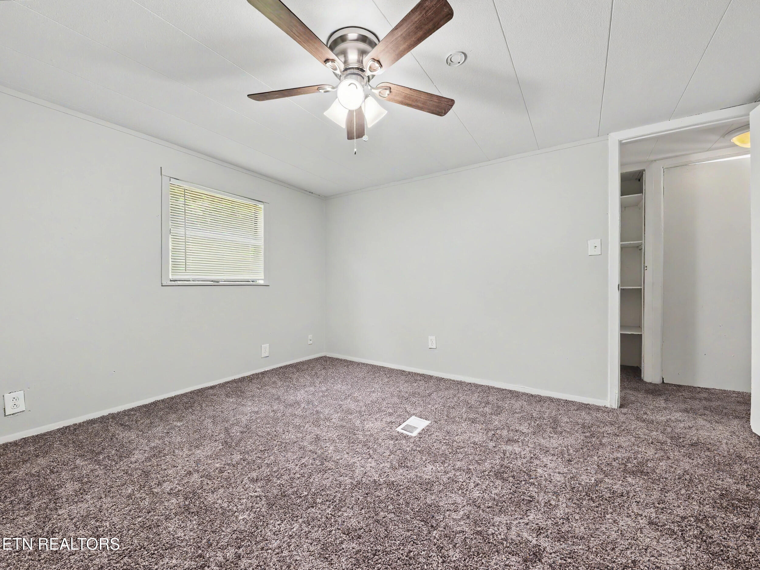 8018 Sevierville Pike Knoxville TN 37920