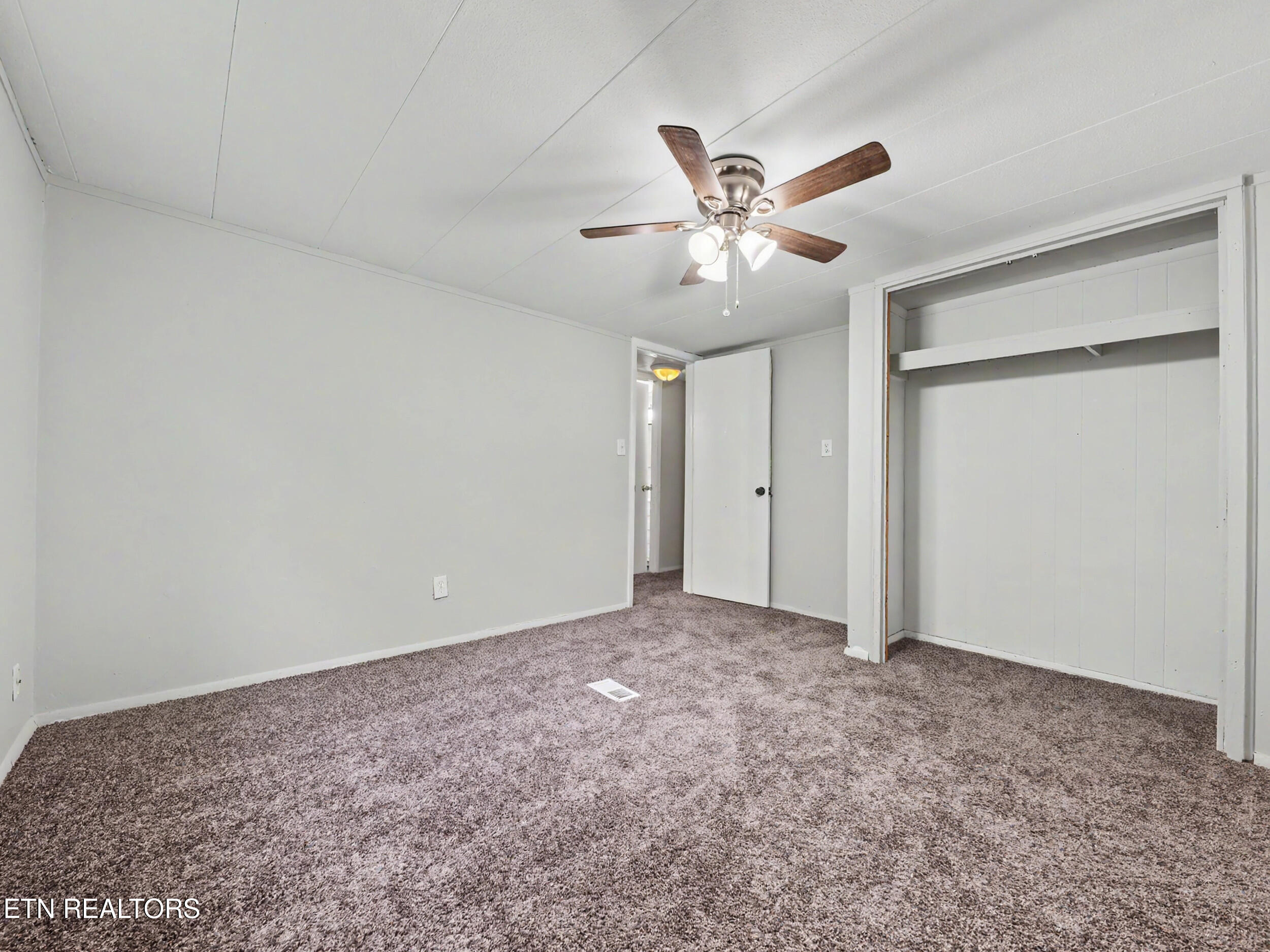 8018 Sevierville Pike Knoxville TN 37920