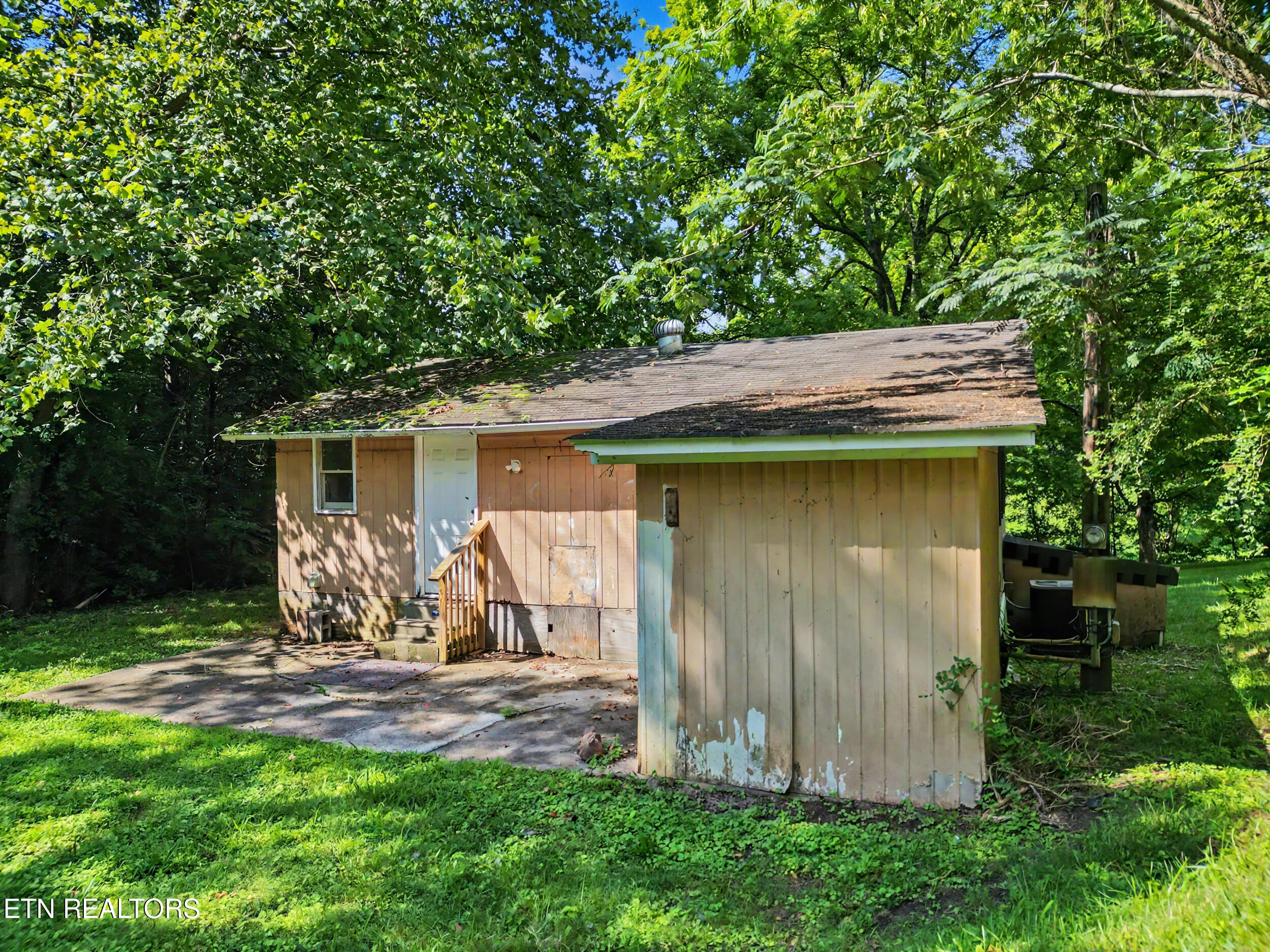 8018 Sevierville Pike Knoxville TN 37920