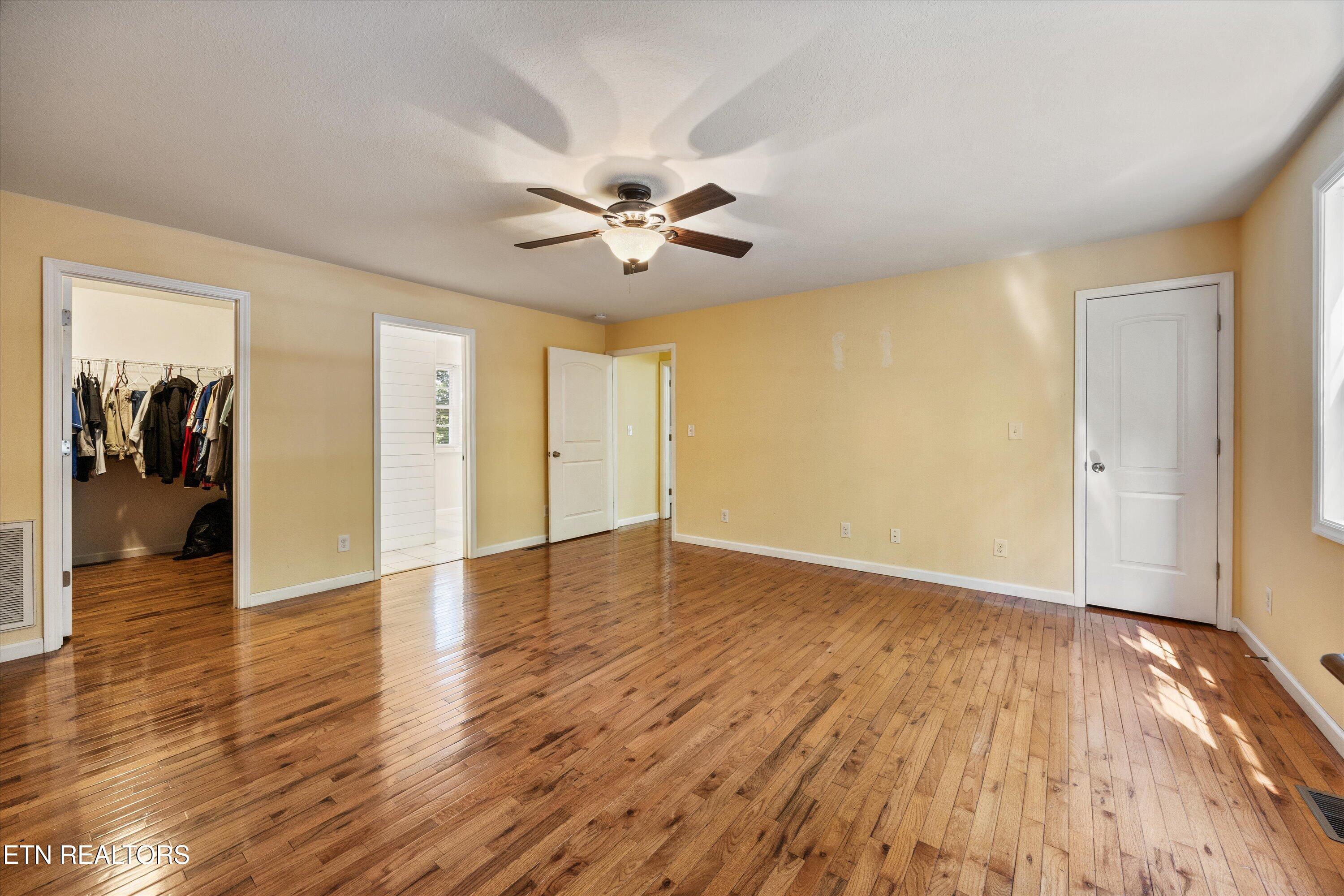 243 Mountain Lake Drive Rocky Top TN 37769
