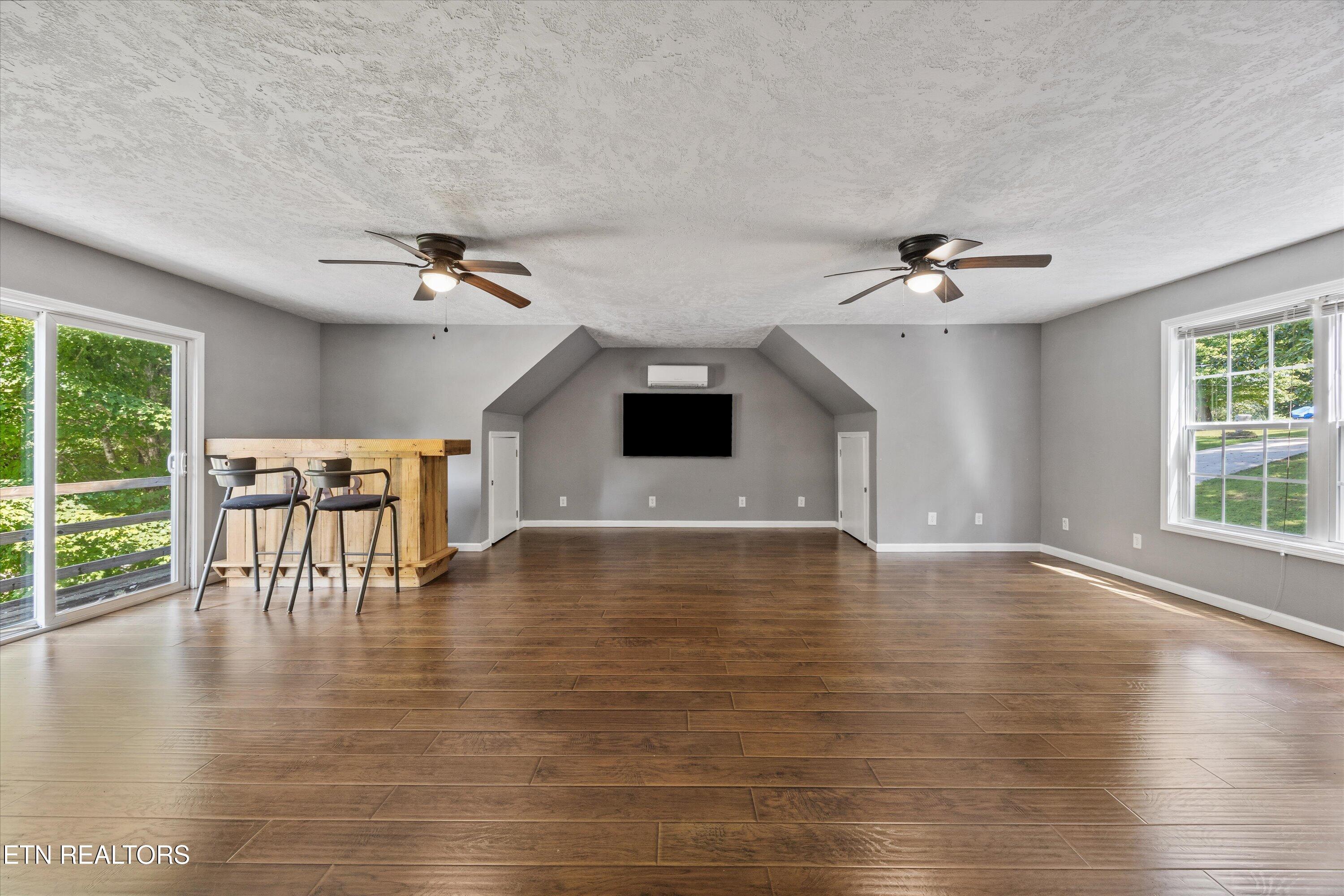243 Mountain Lake Drive Rocky Top TN 37769