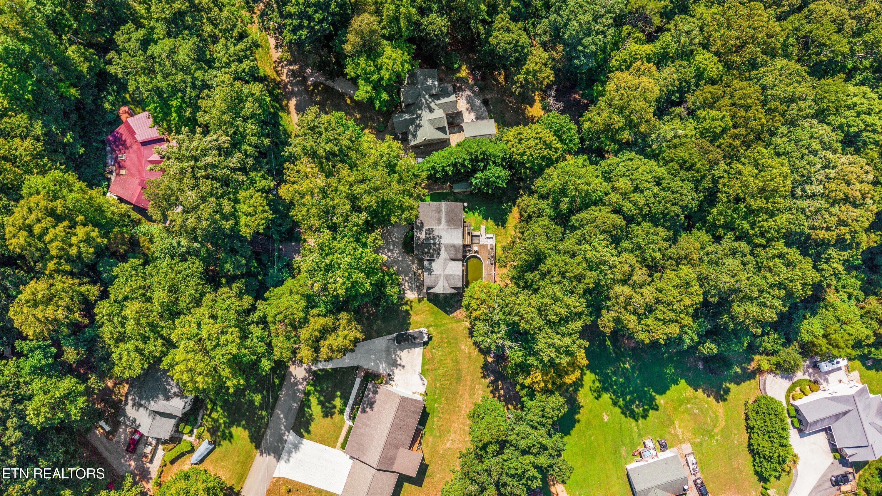 243 Mountain Lake Drive Rocky Top TN 37769
