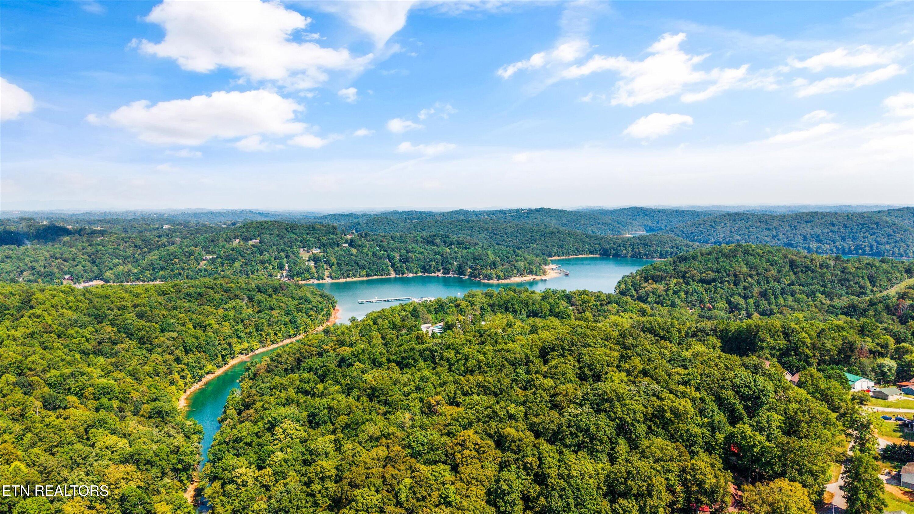 243 Mountain Lake Drive Rocky Top TN 37769