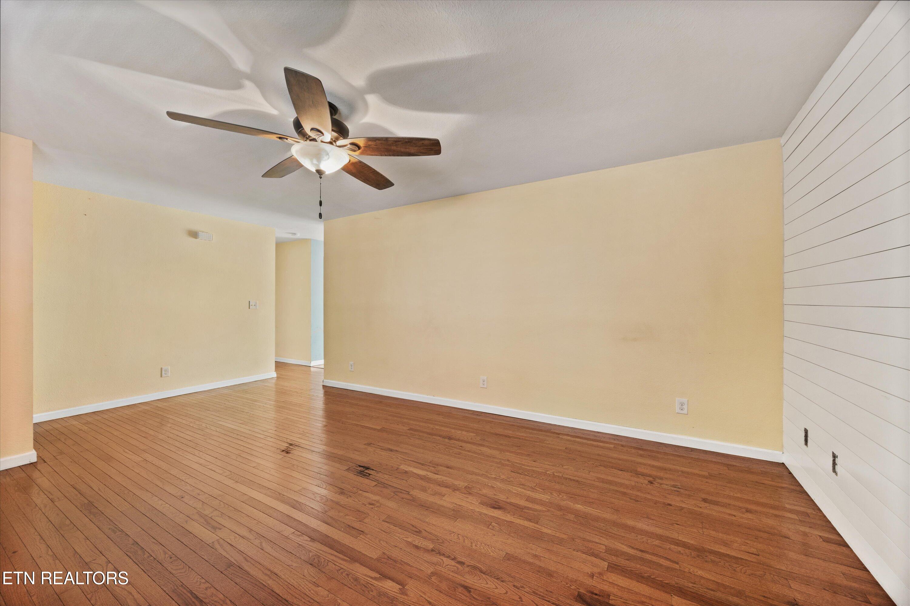 243 Mountain Lake Drive Rocky Top TN 37769