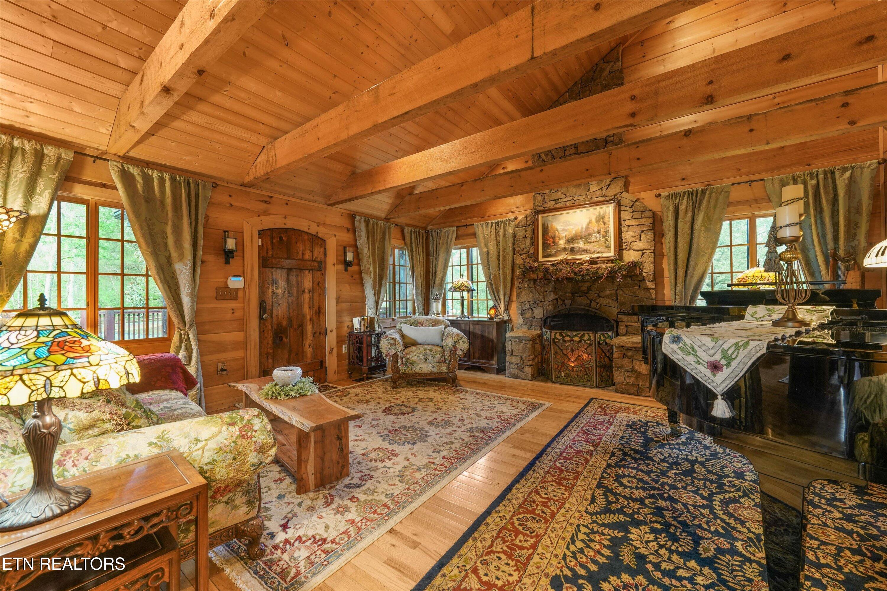 7247 Old Tuckaleechee Road Townsend TN 37882