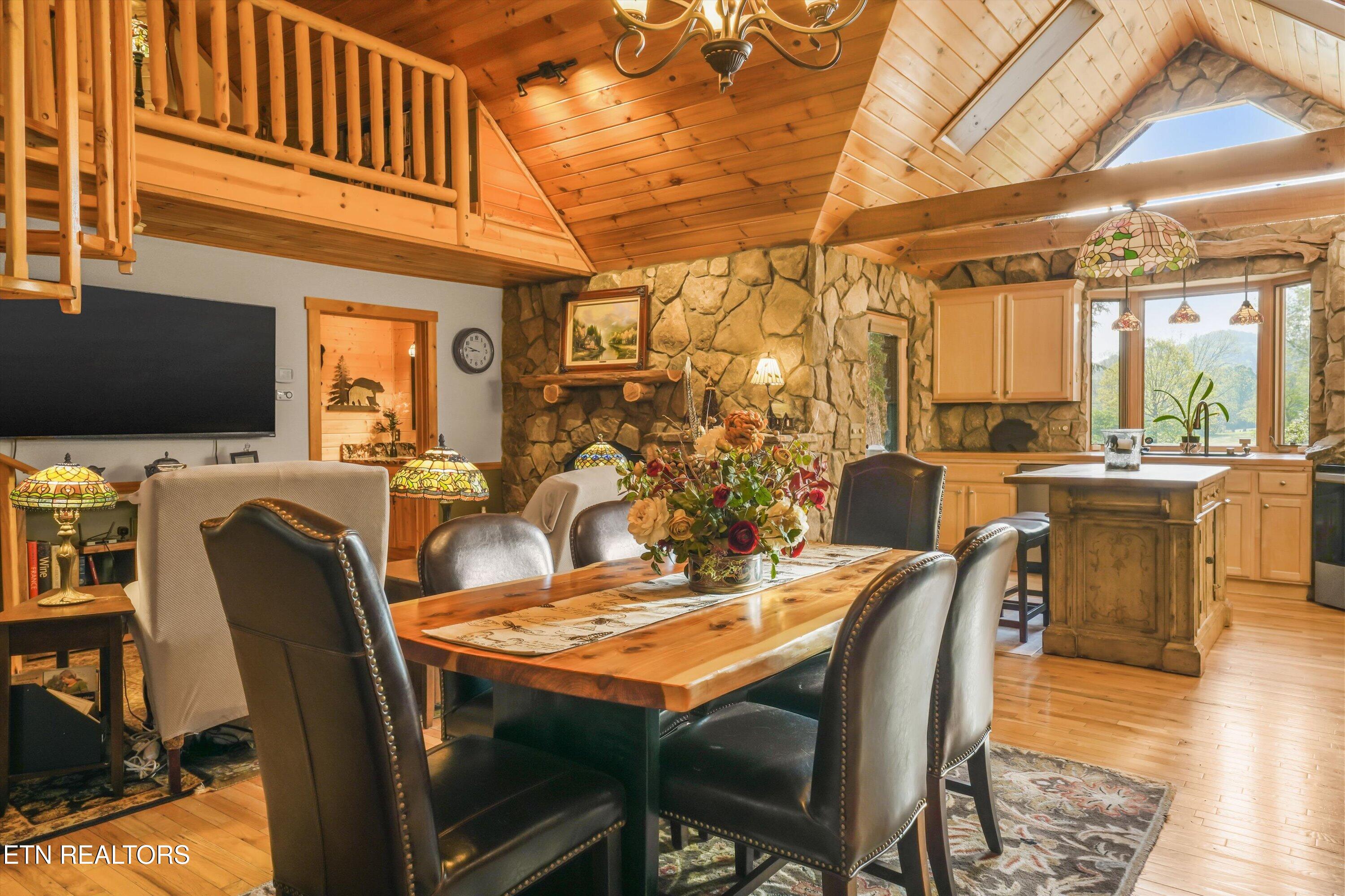 7247 Old Tuckaleechee Road Townsend TN 37882