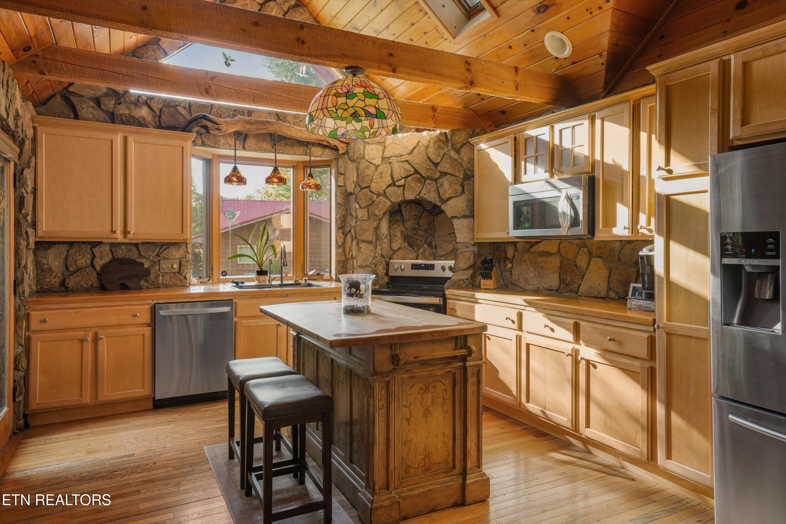7247 Old Tuckaleechee Road Townsend TN 37882