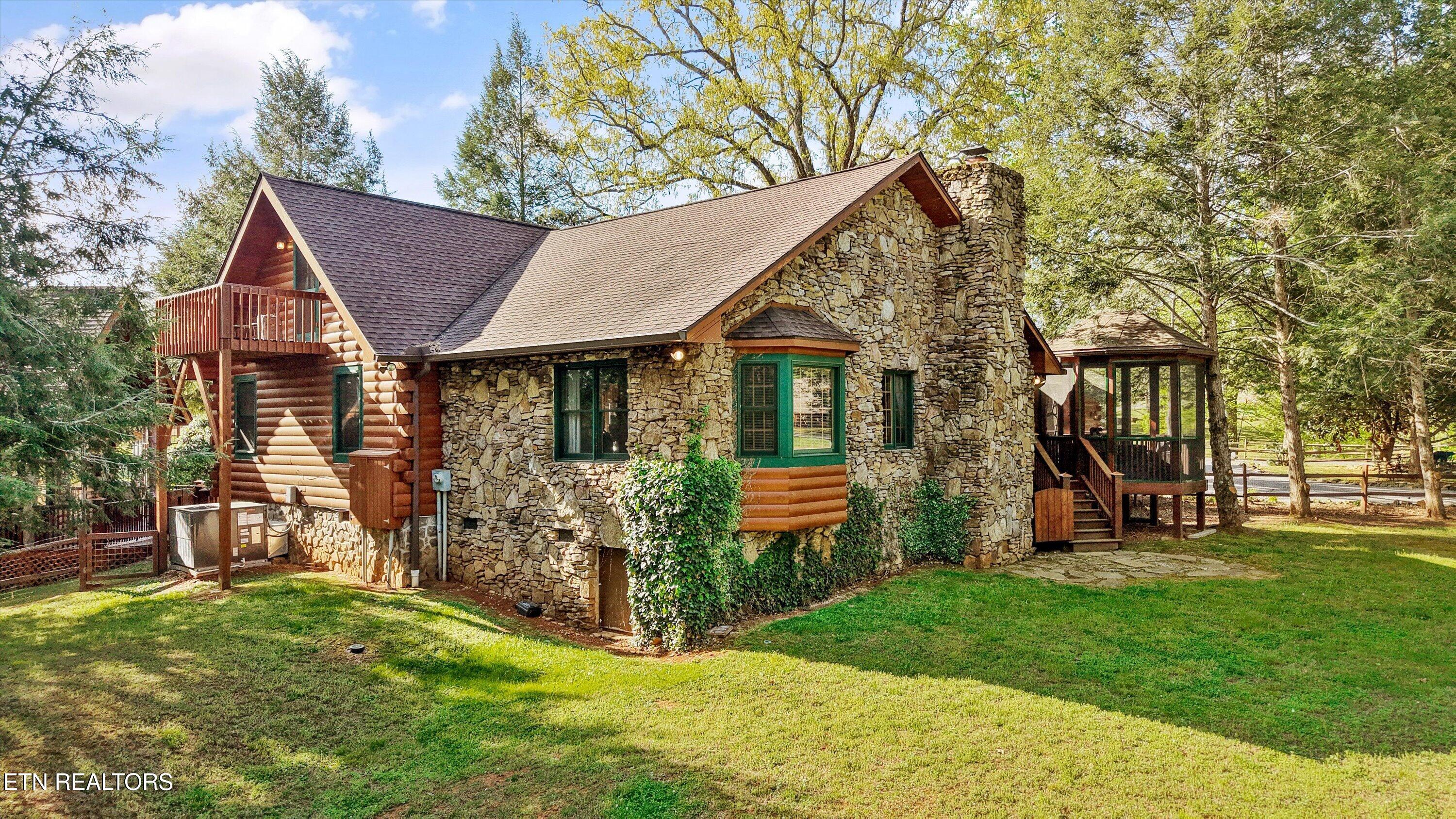 7247 Old Tuckaleechee Road Townsend TN 37882
