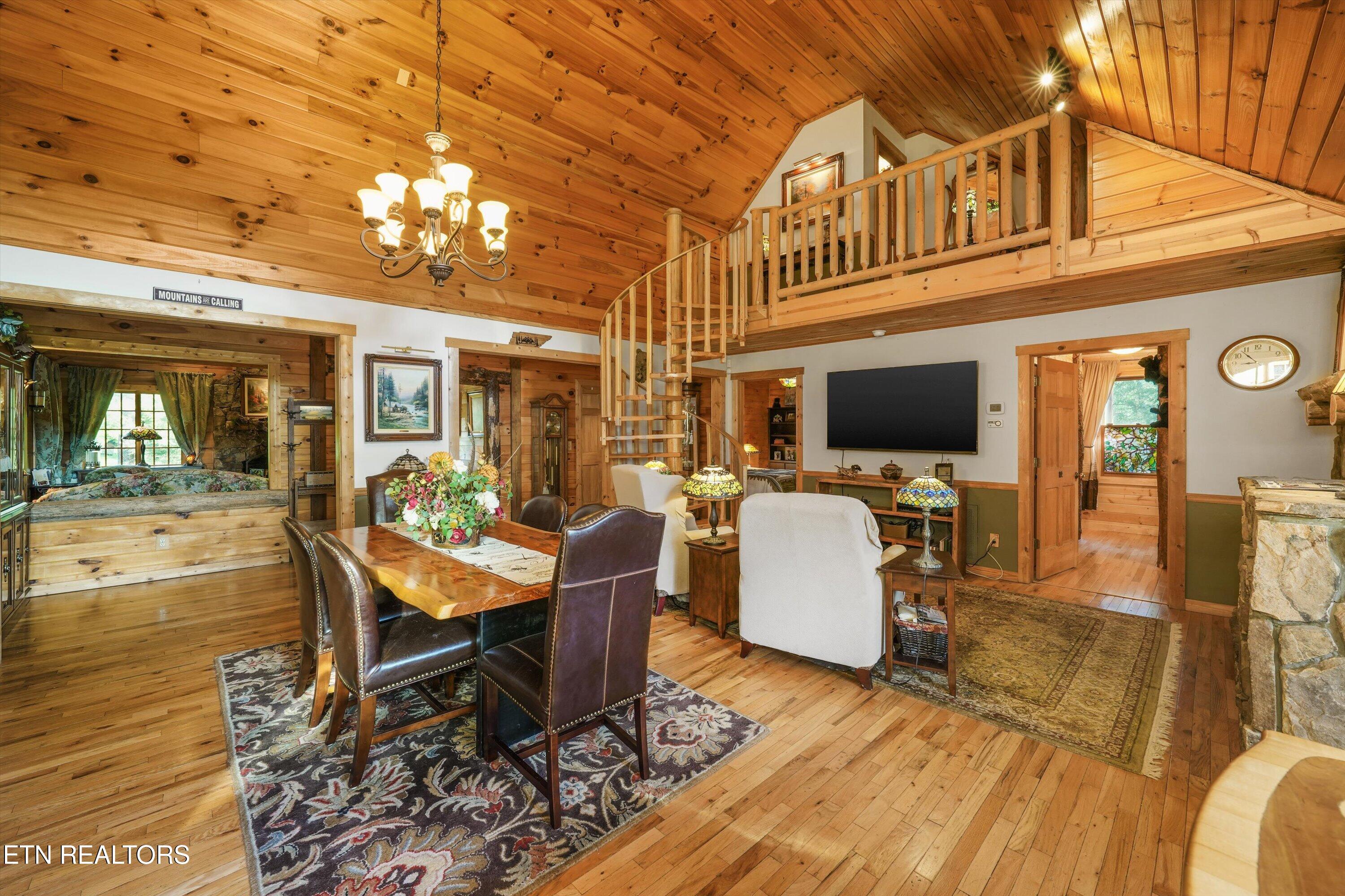 7247 Old Tuckaleechee Road Townsend TN 37882