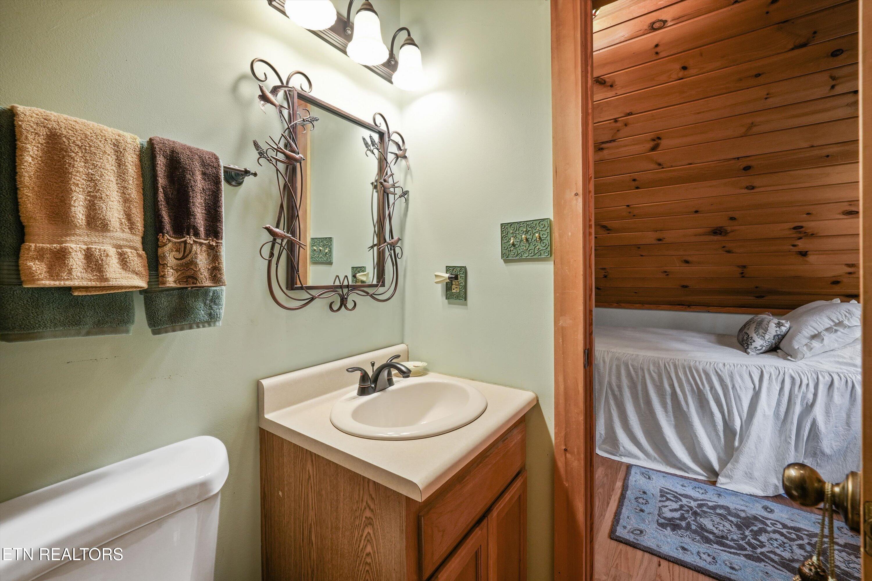 7247 Old Tuckaleechee Road Townsend TN 37882