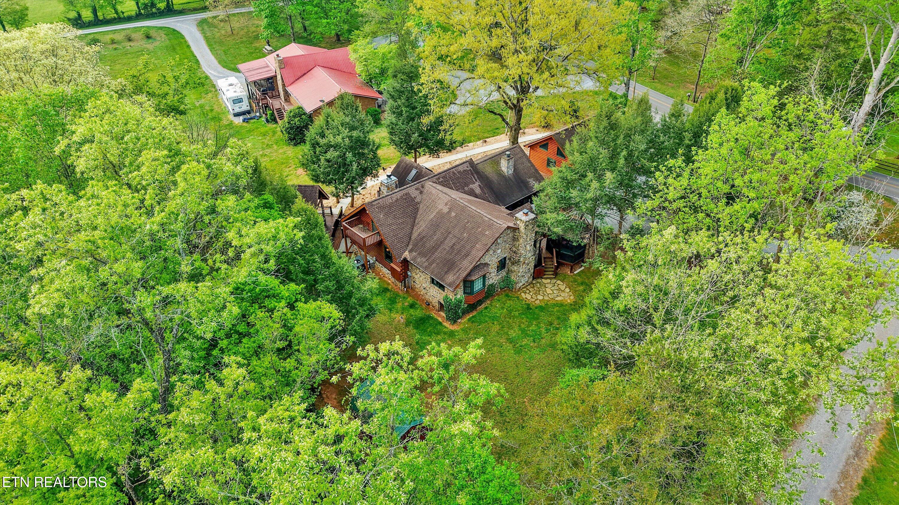 7247 Old Tuckaleechee Road Townsend TN 37882