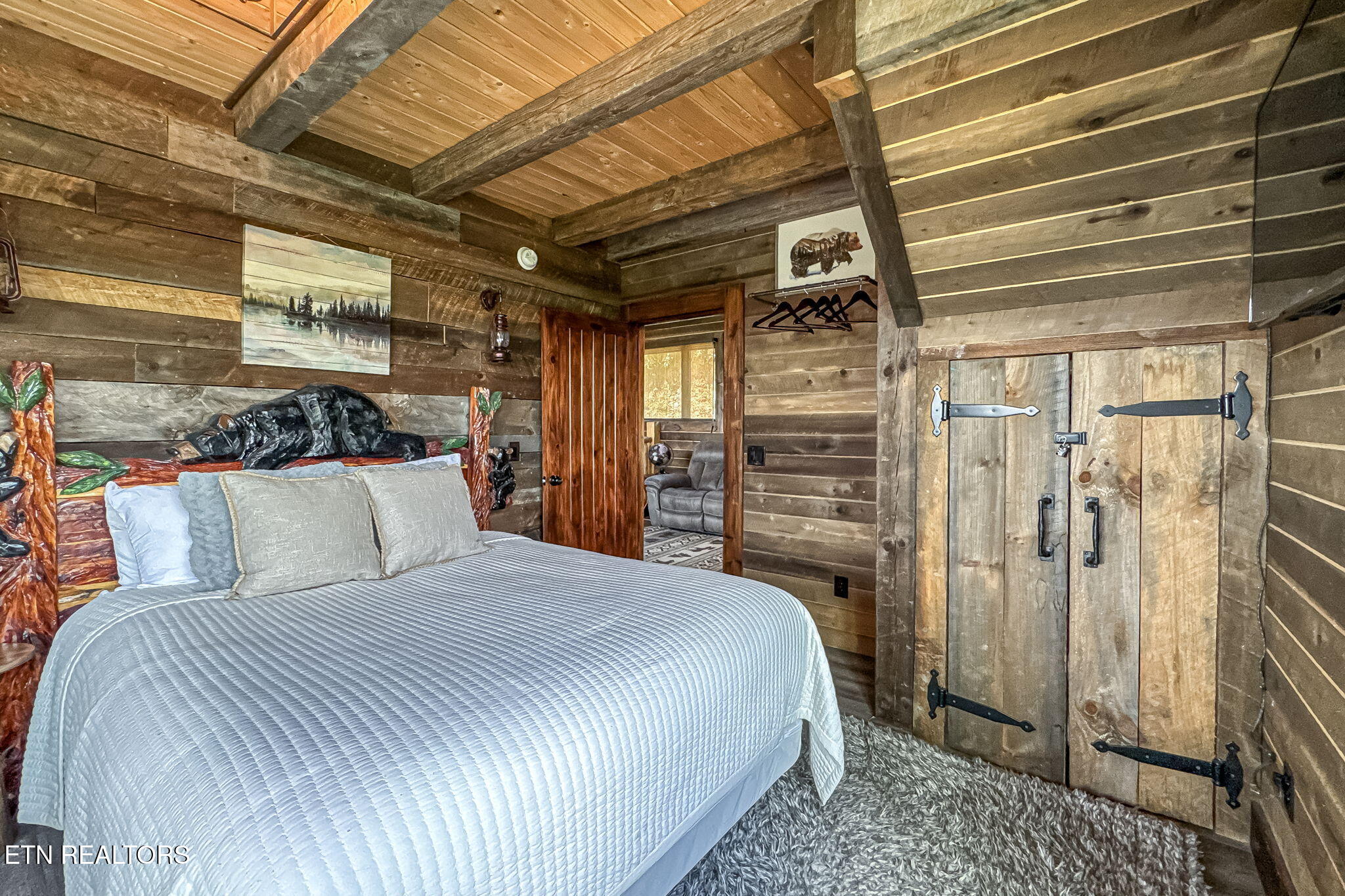 520 Edgewood Drive Gatlinburg TN 37738