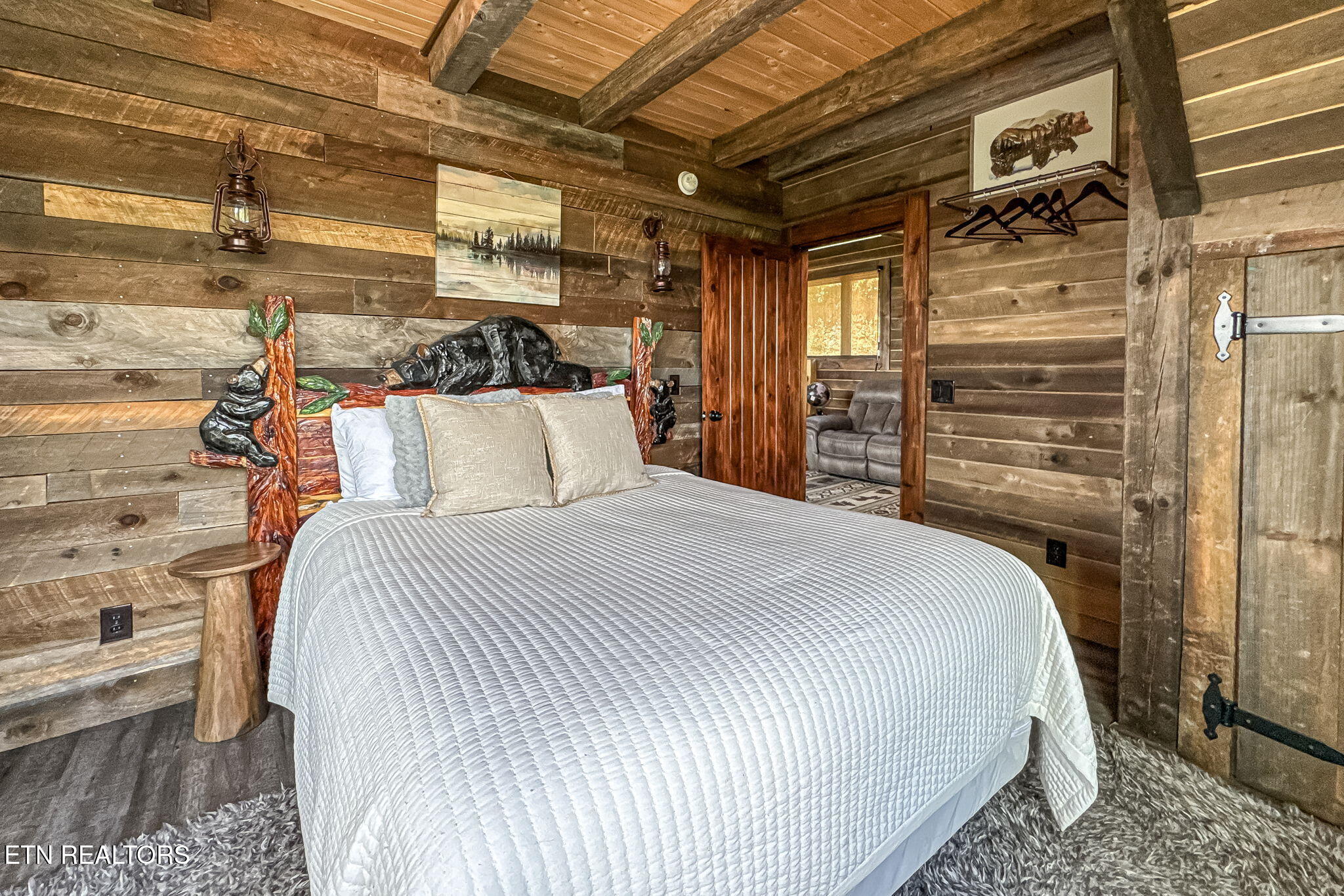 520 Edgewood Drive Gatlinburg TN 37738