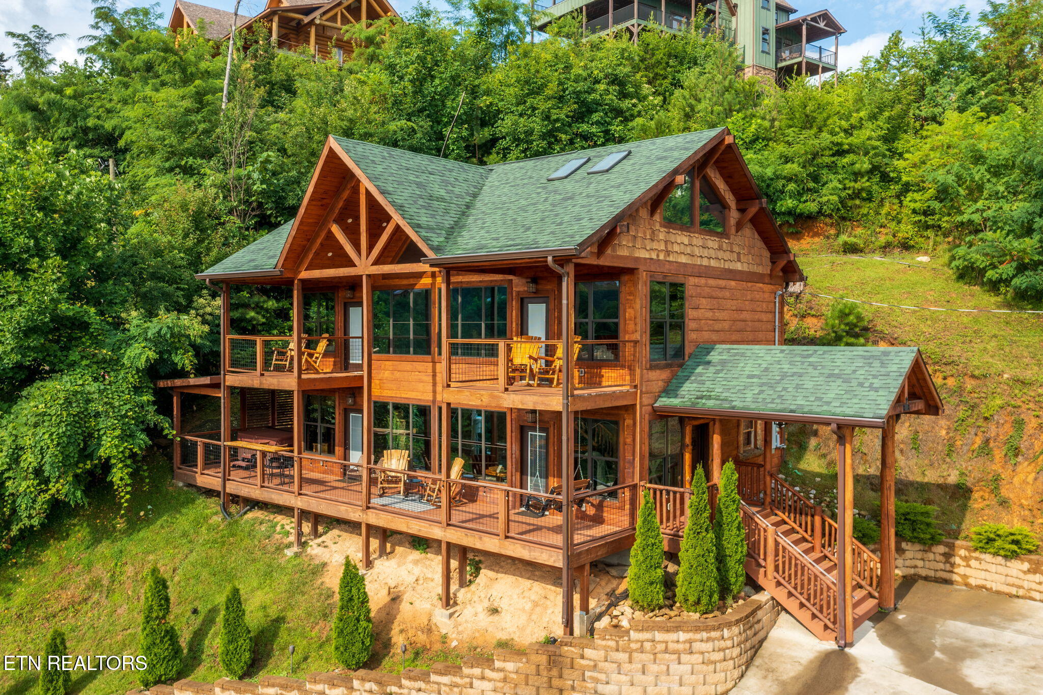 520 Edgewood Drive Gatlinburg TN 37738