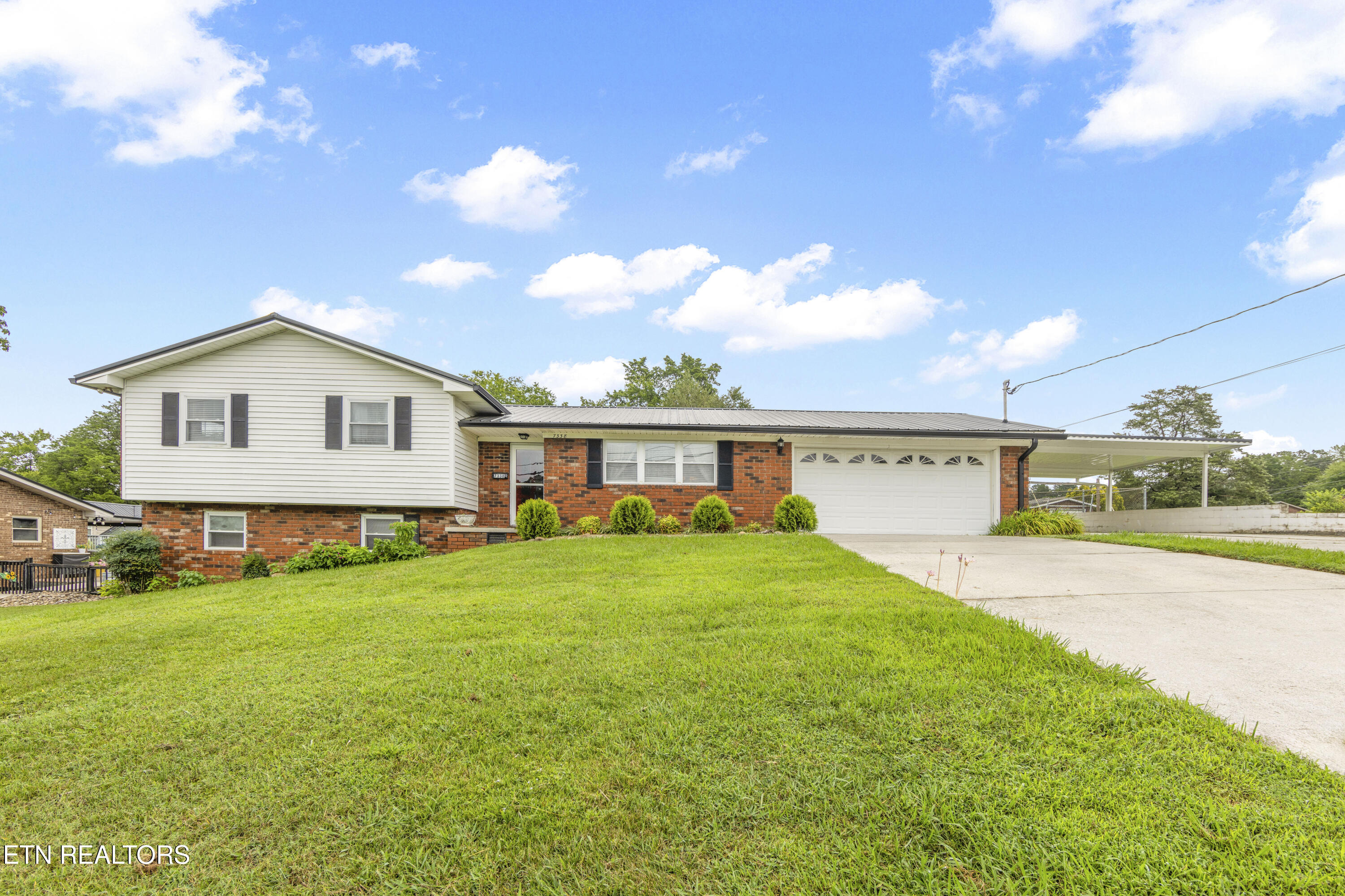 7338 Palmleaf Road Knoxville TN 37918