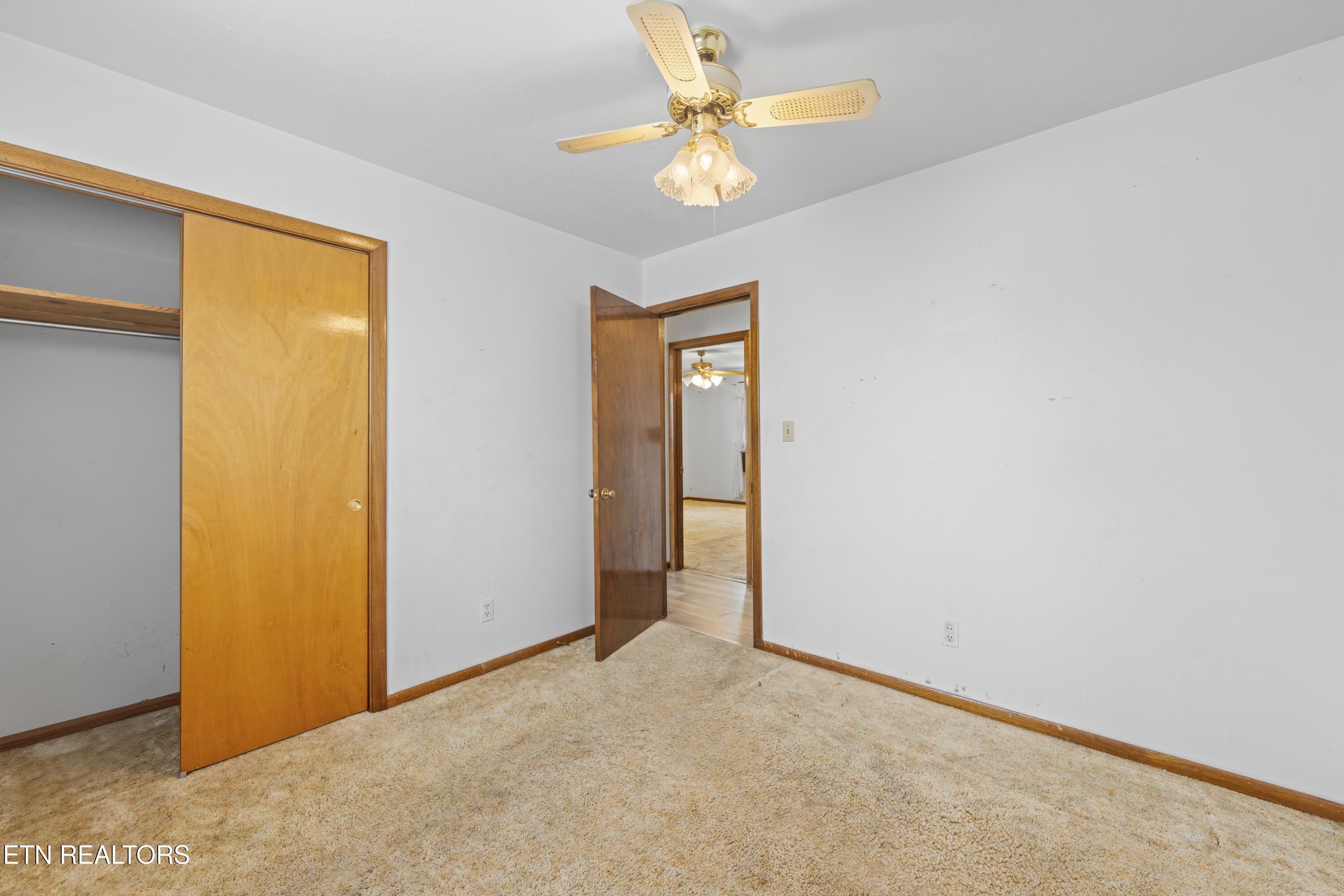 7338 Palmleaf Road Knoxville TN 37918