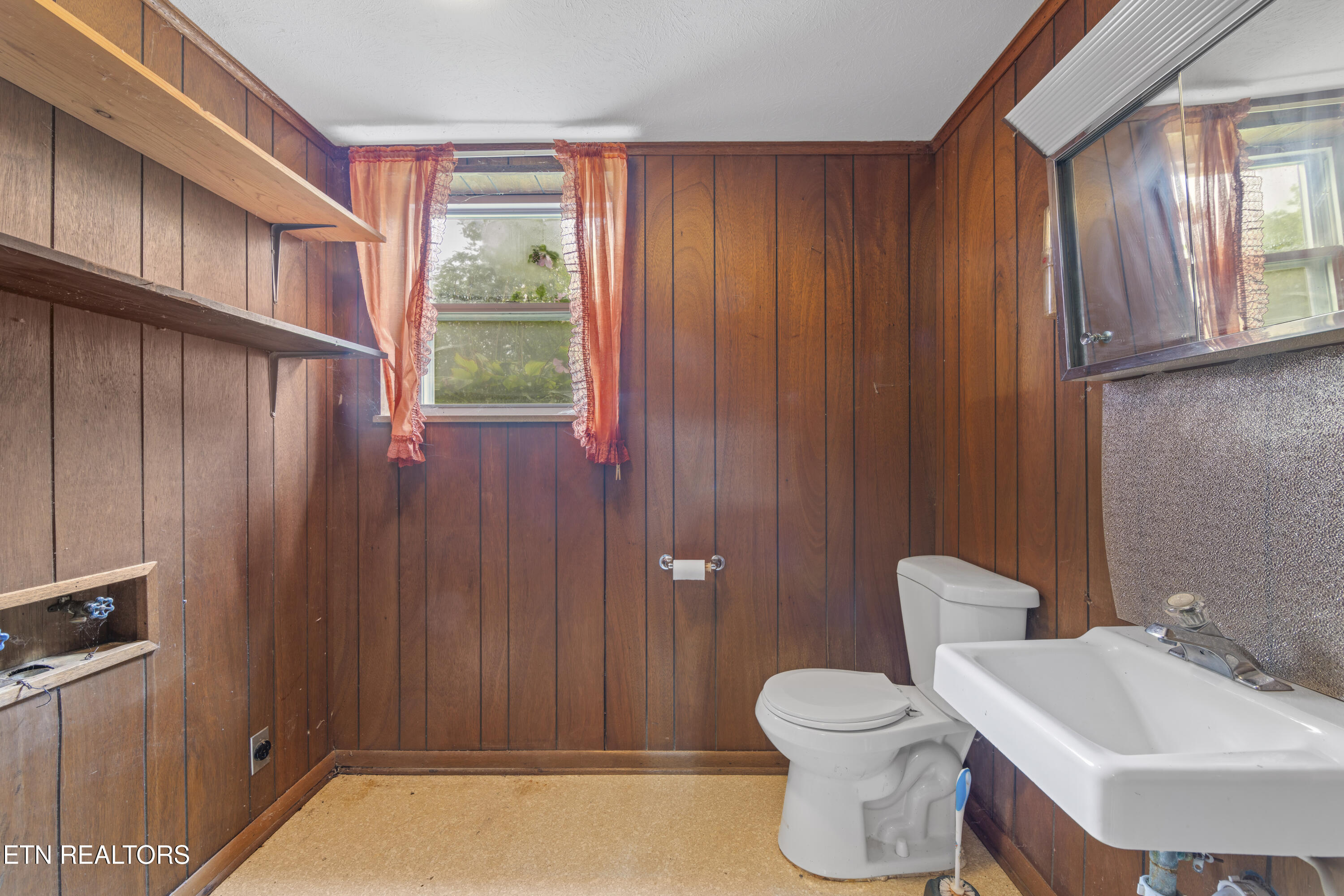 7338 Palmleaf Road Knoxville TN 37918