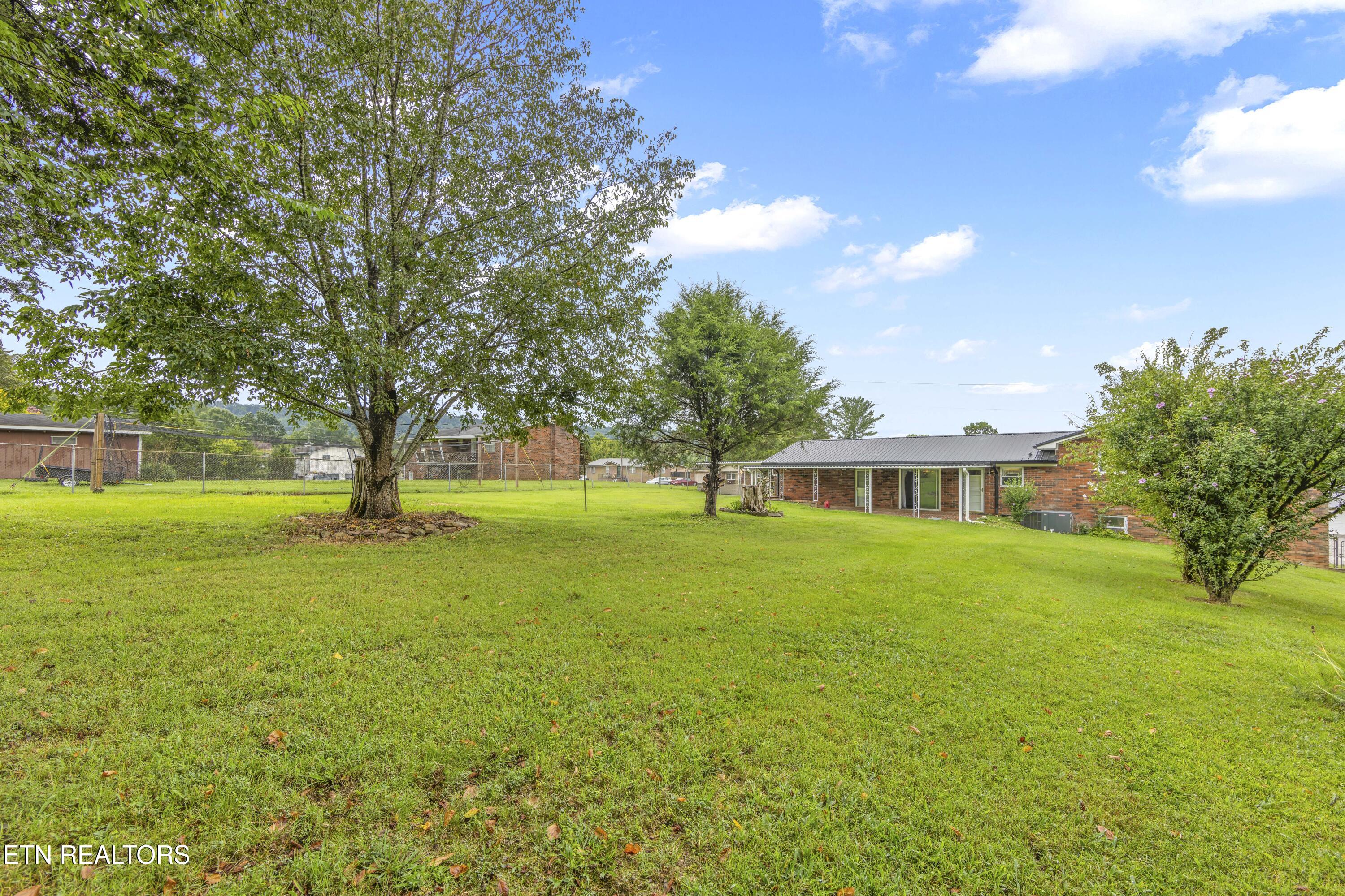 7338 Palmleaf Road Knoxville TN 37918