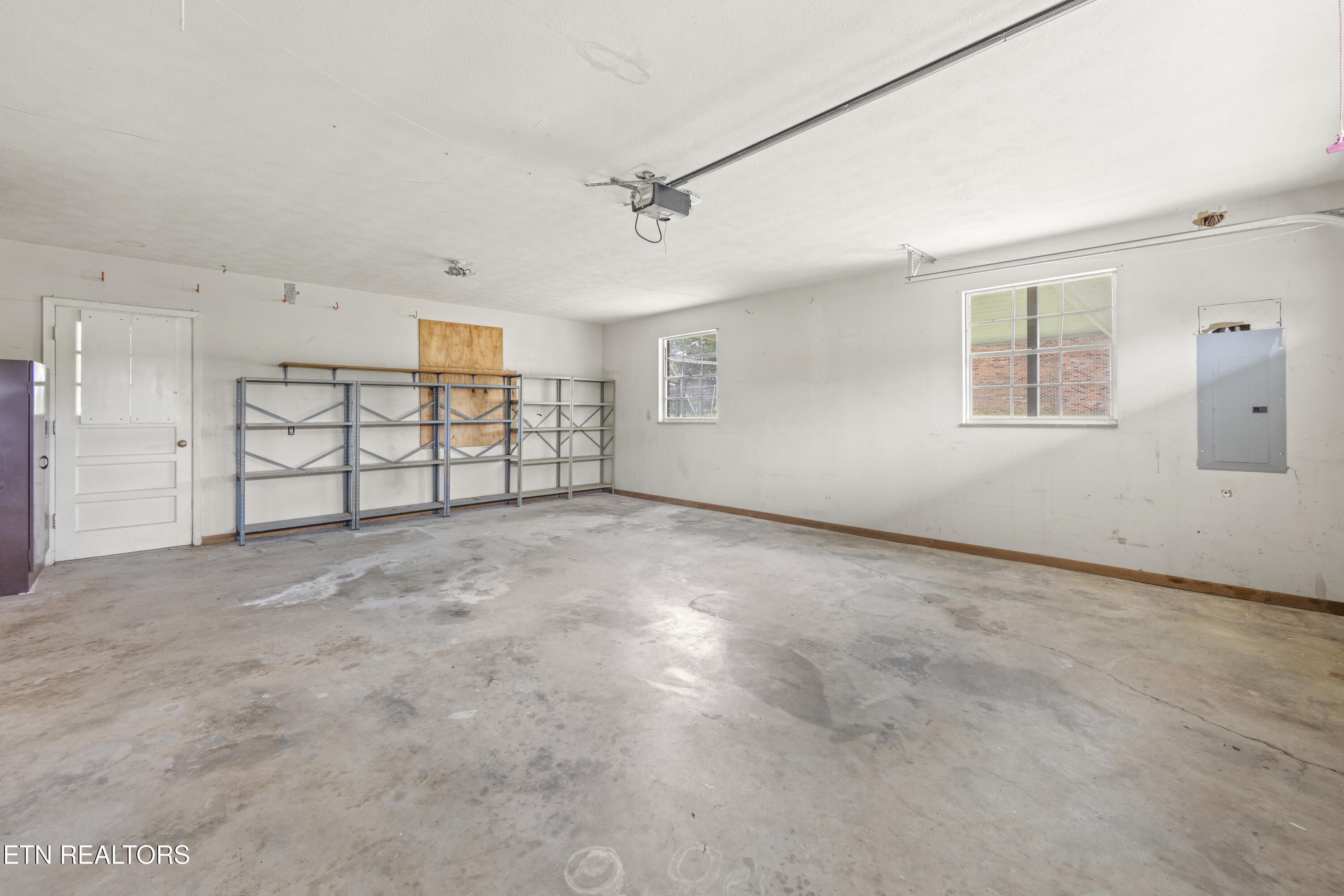 7338 Palmleaf Road Knoxville TN 37918