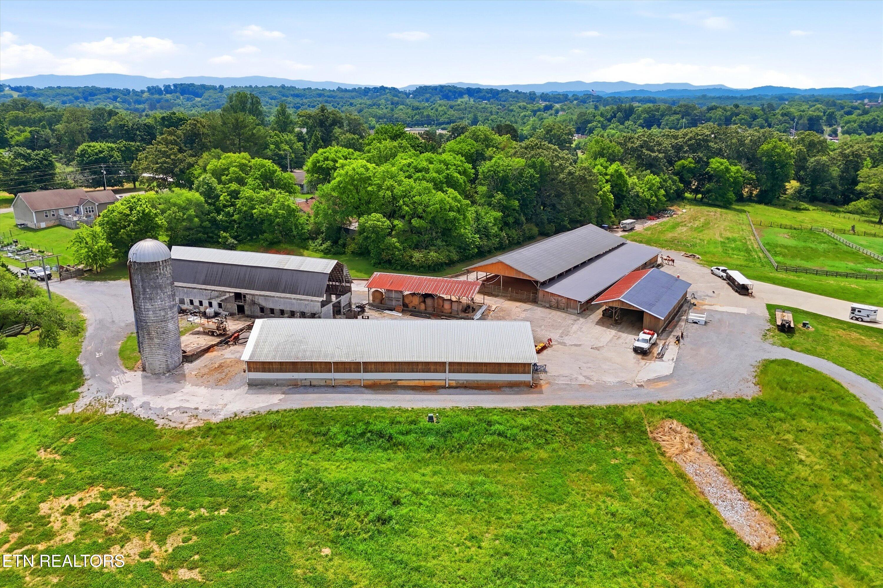 455 Hiwassee Road Madisonville TN 37354