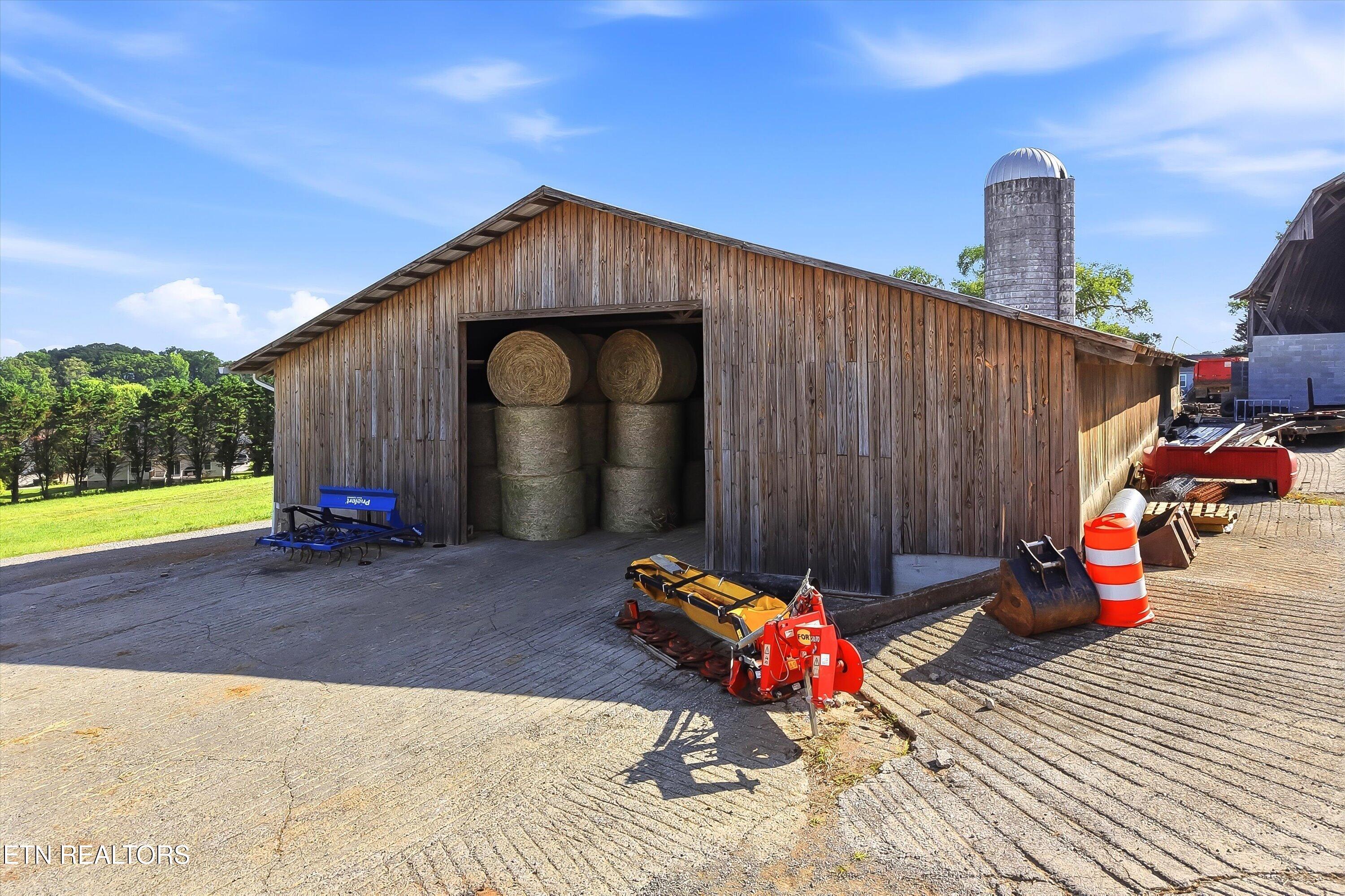 455 Hiwassee Road Madisonville TN 37354