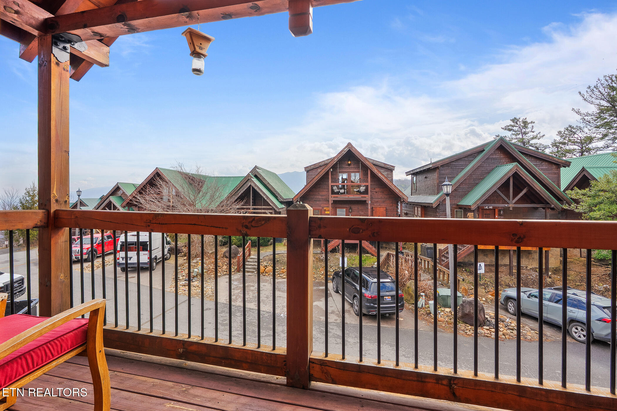 1255 Bear Cub Way Gatlinburg TN 37738