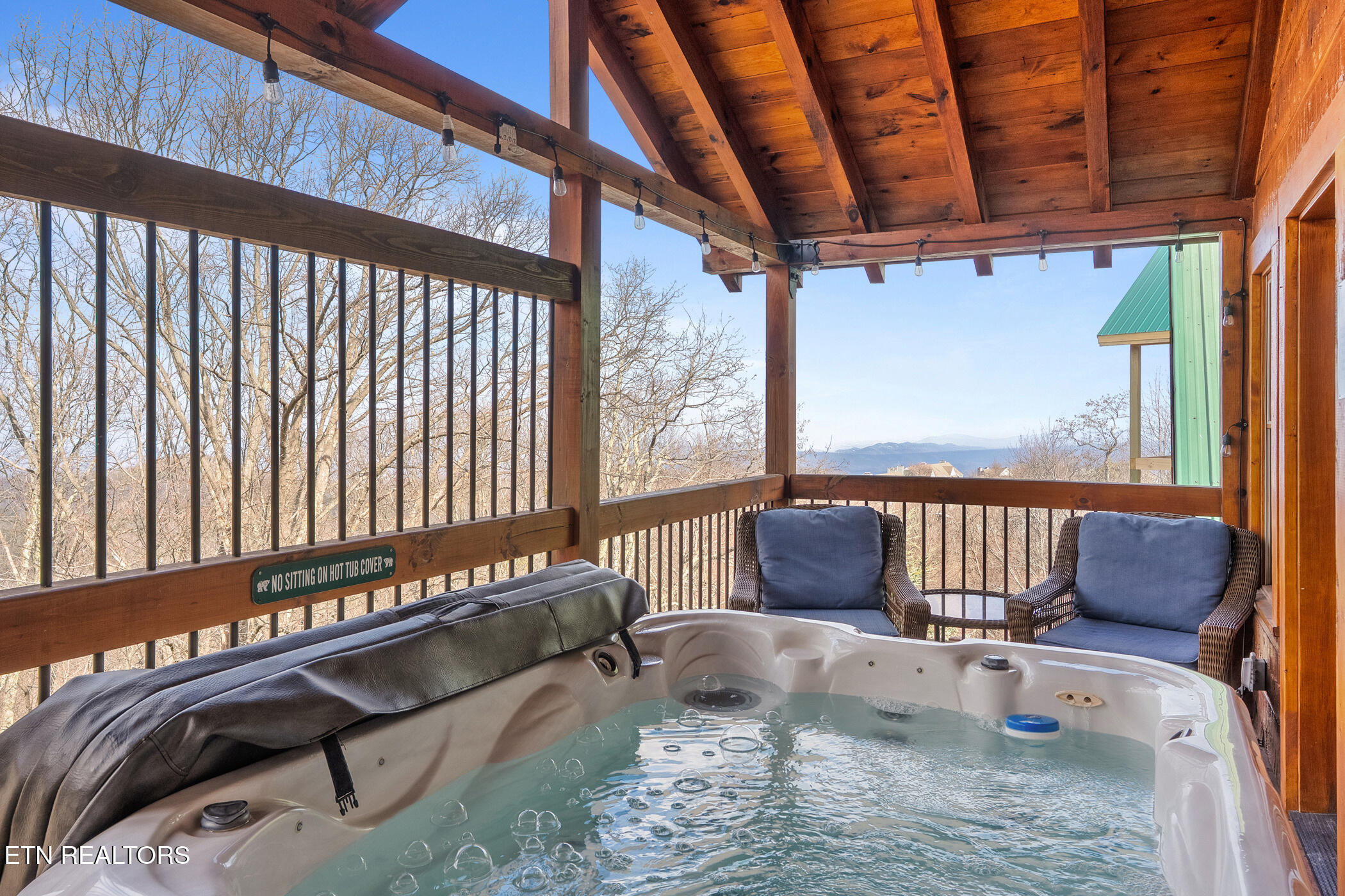 1255 Bear Cub Way Gatlinburg TN 37738