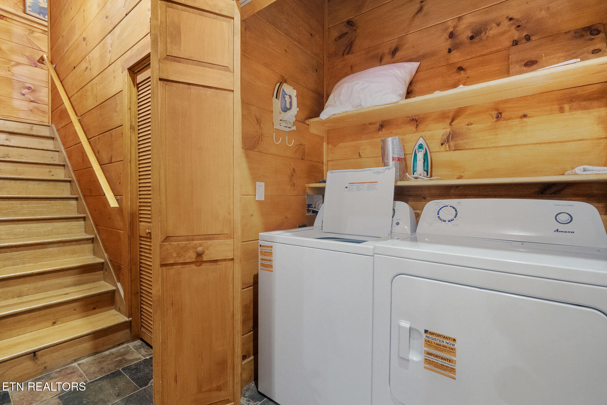 1255 Bear Cub Way Gatlinburg TN 37738