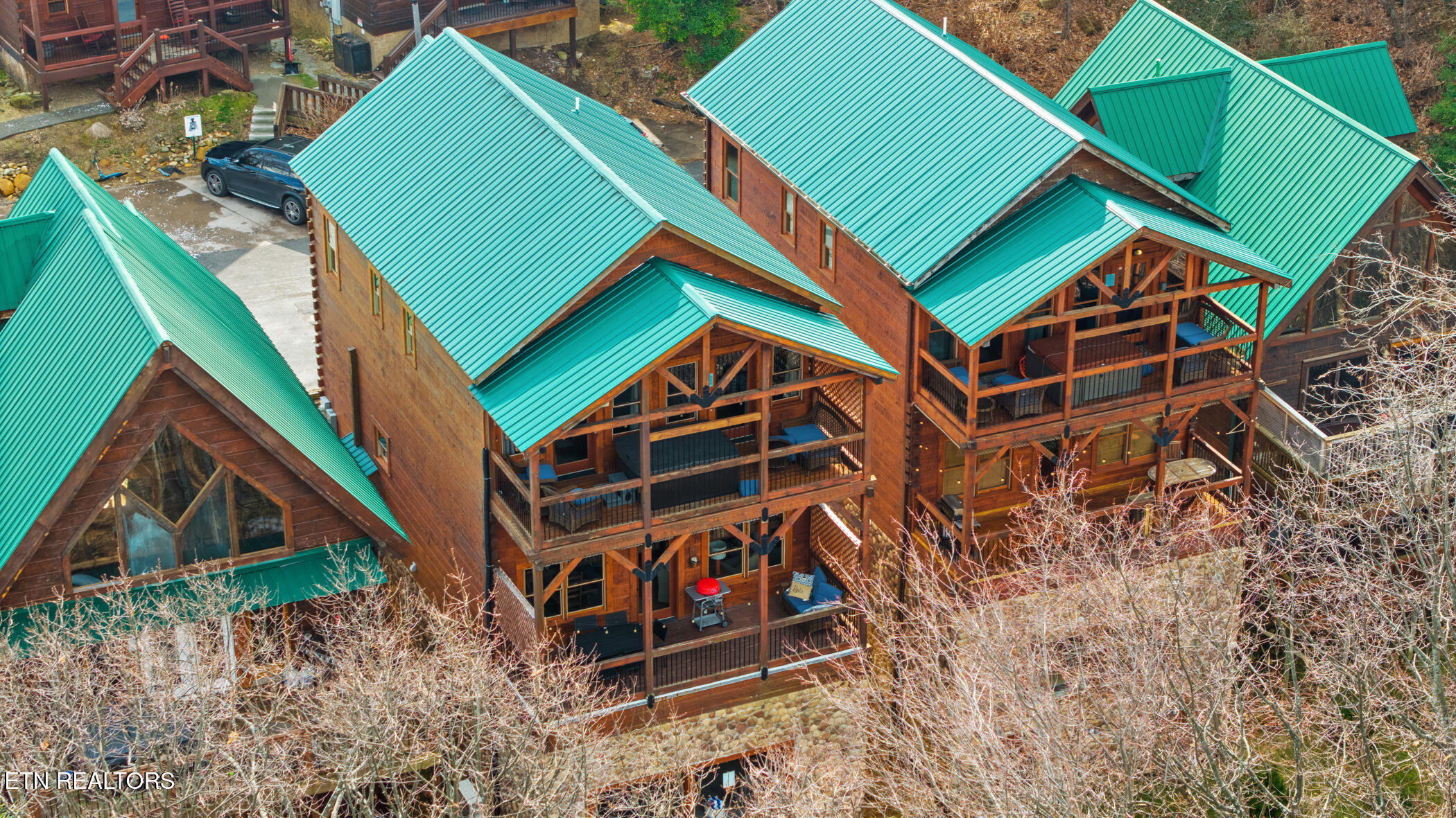 1255 Bear Cub Way Gatlinburg TN 37738