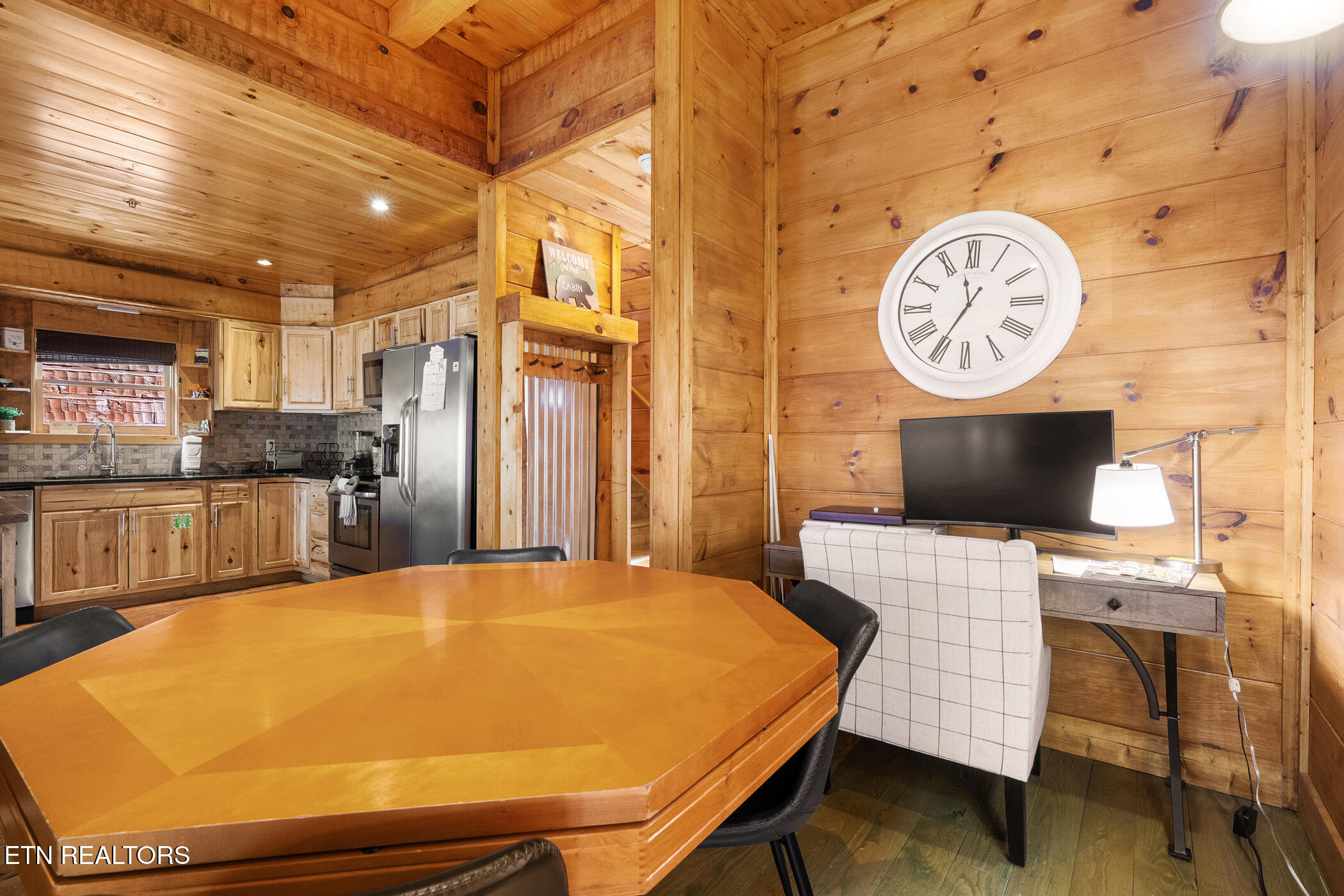 1255 Bear Cub Way Gatlinburg TN 37738