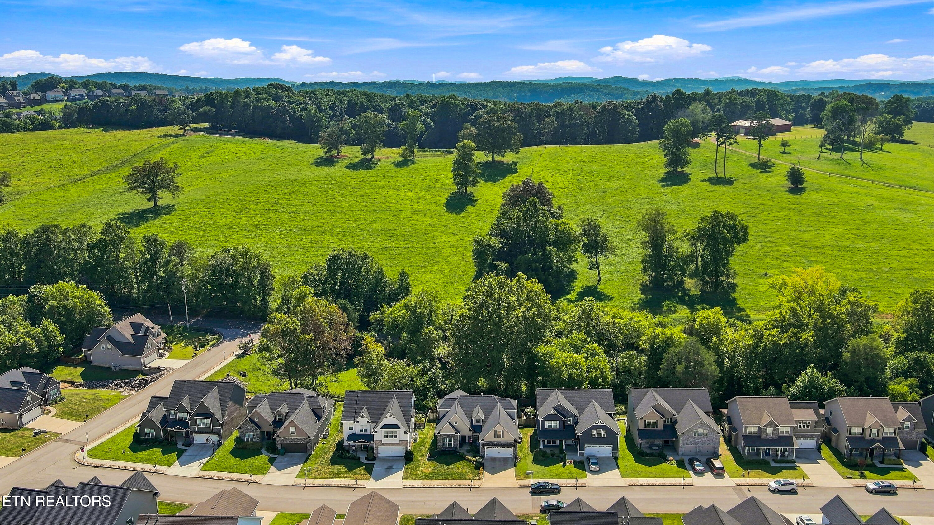 2915 Cardiff Castle Lane Knoxville TN 37931
