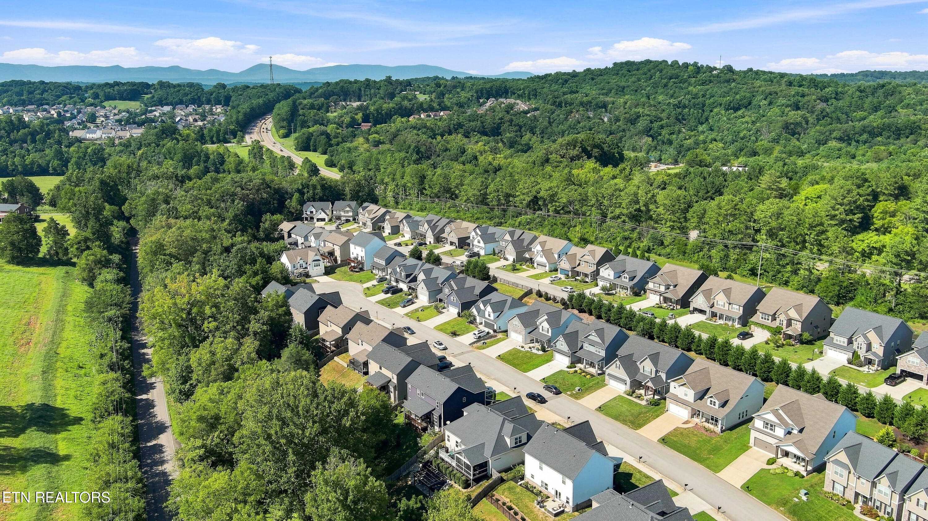 2915 Cardiff Castle Lane Knoxville TN 37931