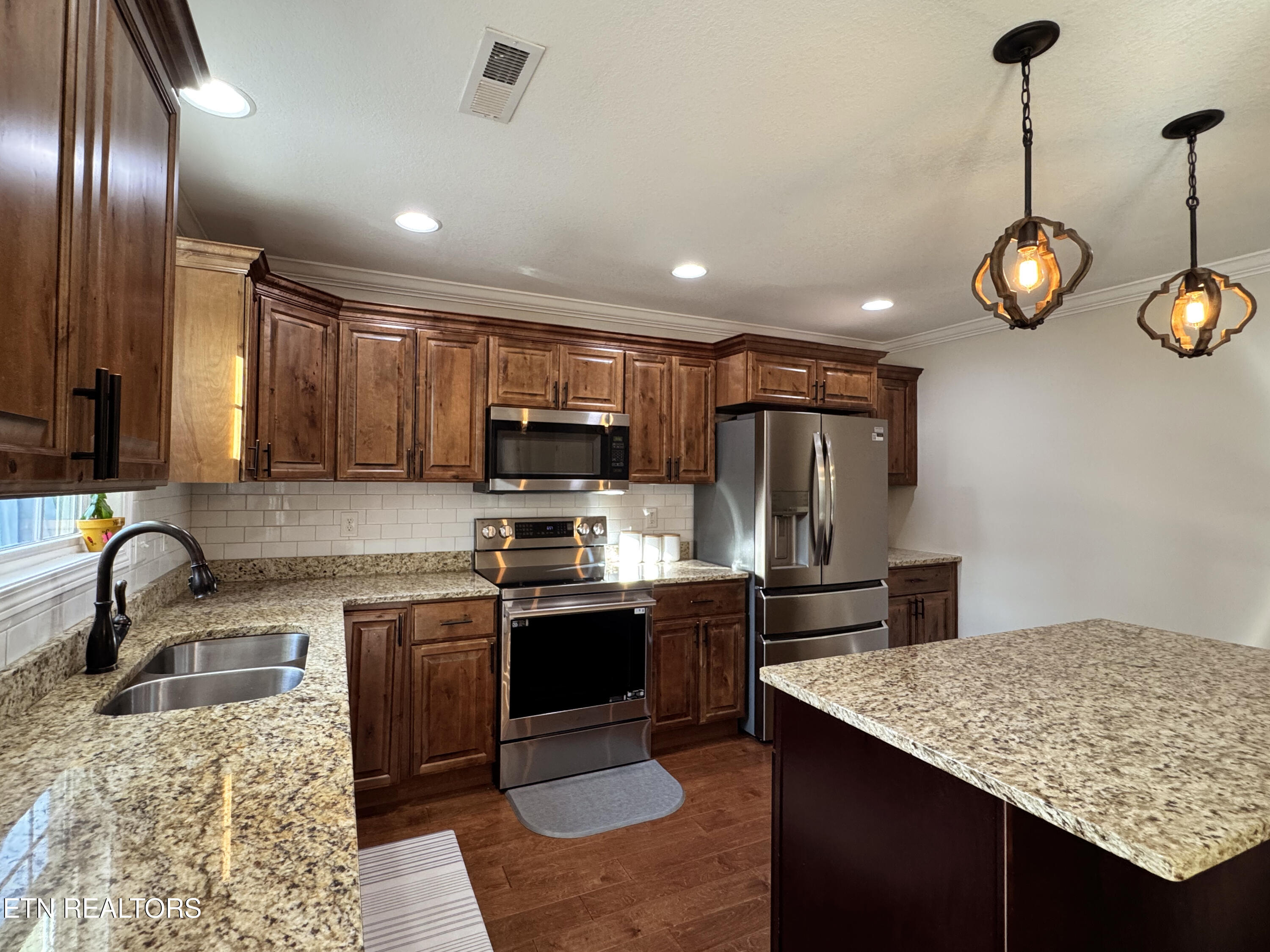 446 Covenant Way Seymour TN 37865