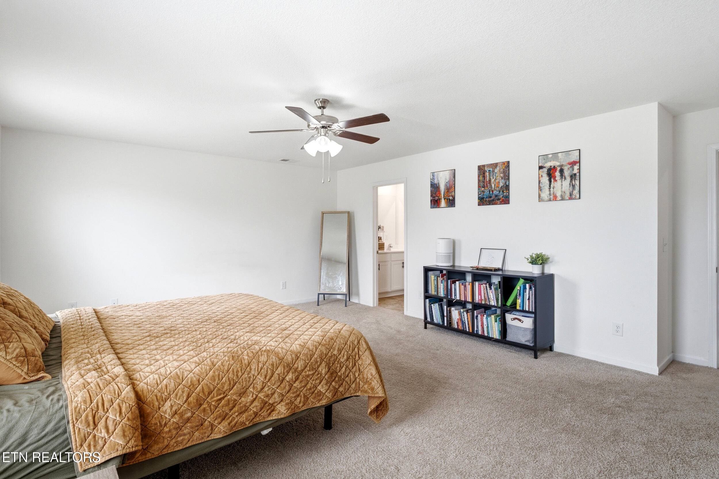 121 Kaley Lane Lenoir City TN 37771