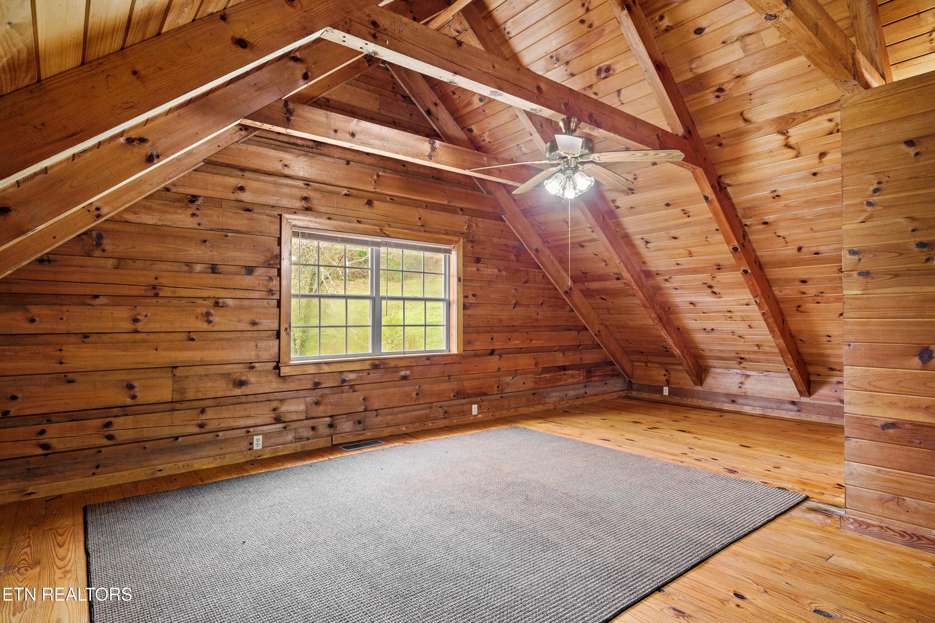 400 Scott Mansion Road Tellico Plains TN 37385