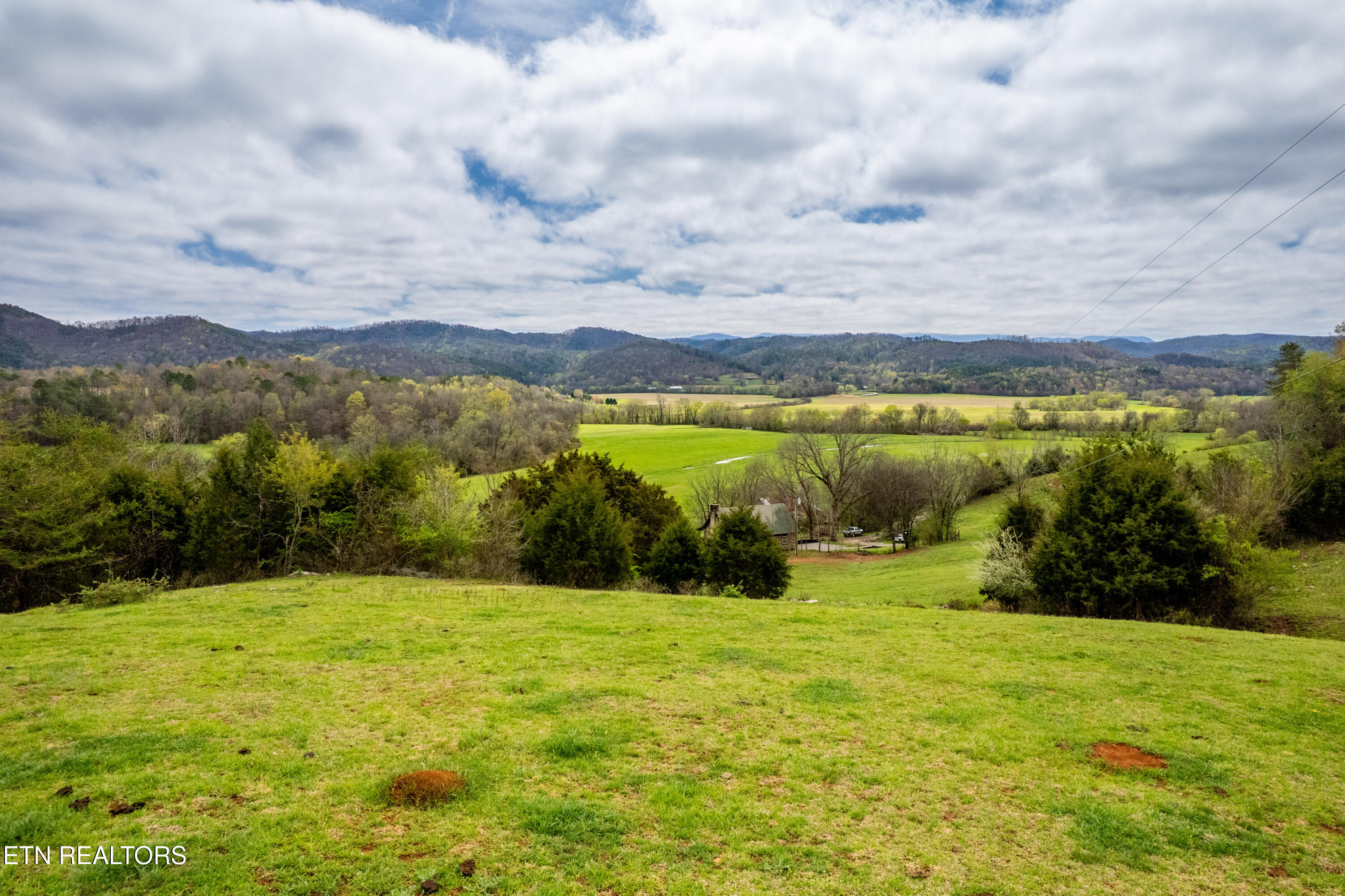 400 Scott Mansion Road Tellico Plains TN 37385