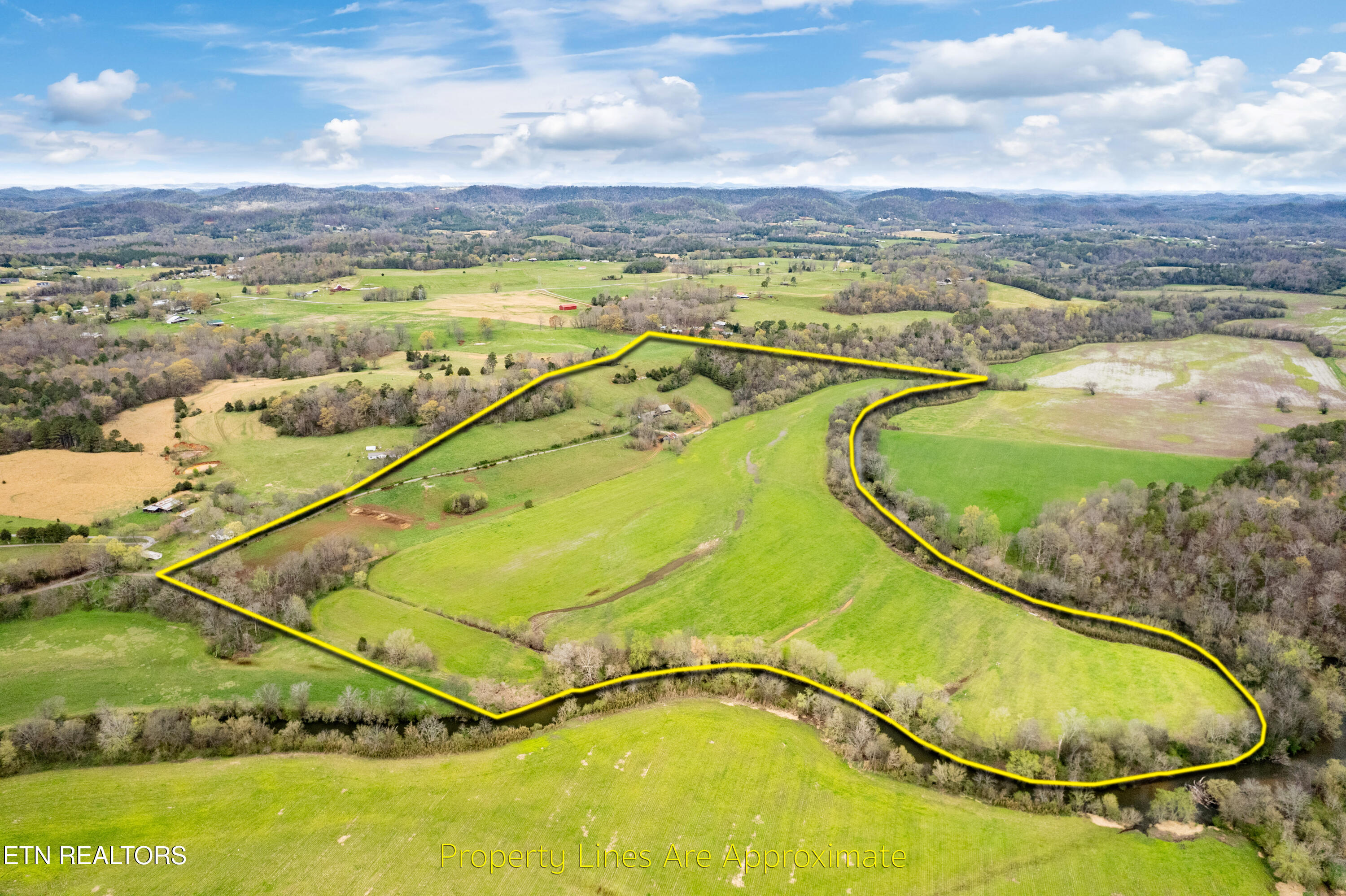 400 Scott Mansion Road Tellico Plains TN 37385