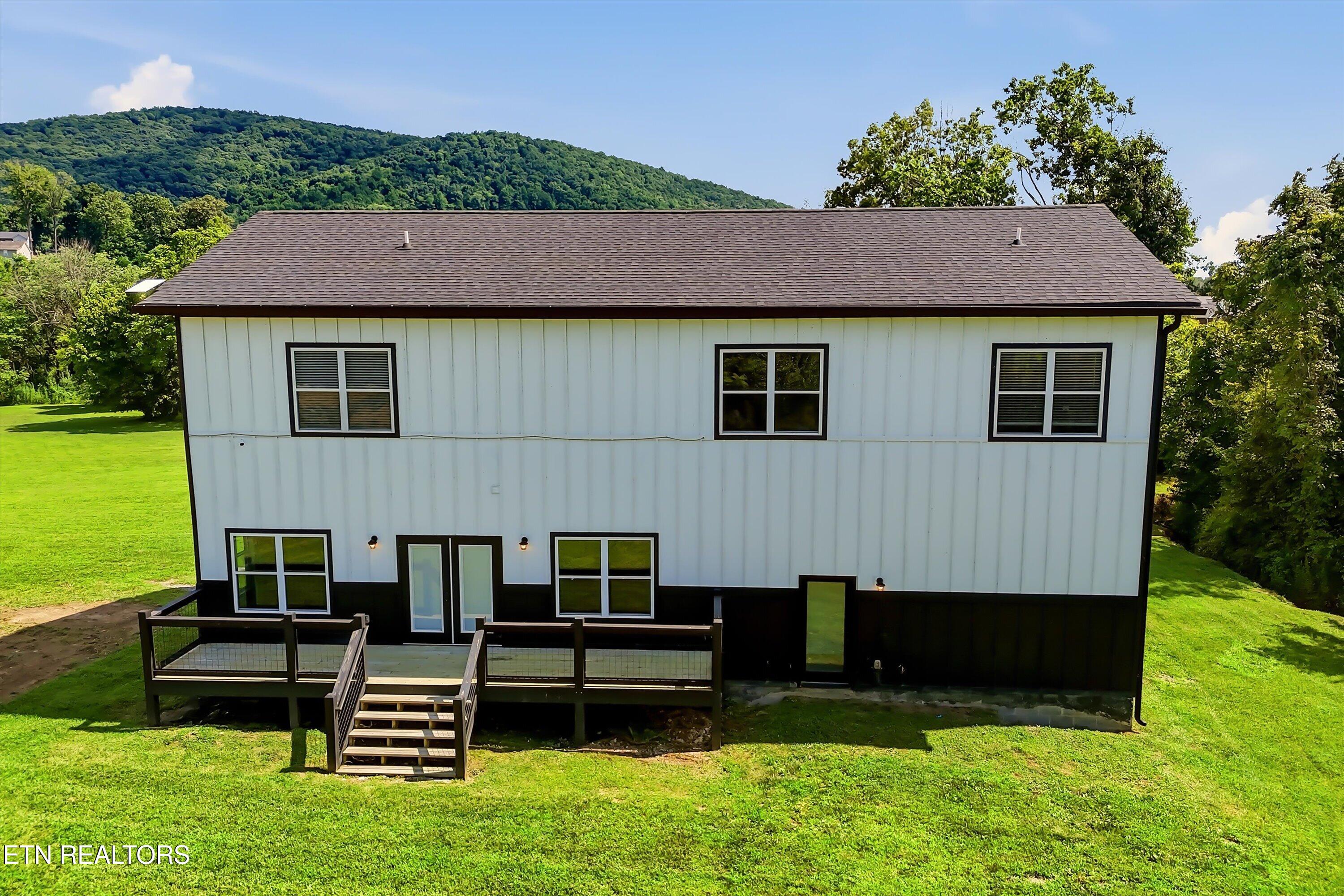 3239 Sybill Lee Lane Sevierville TN 37876
