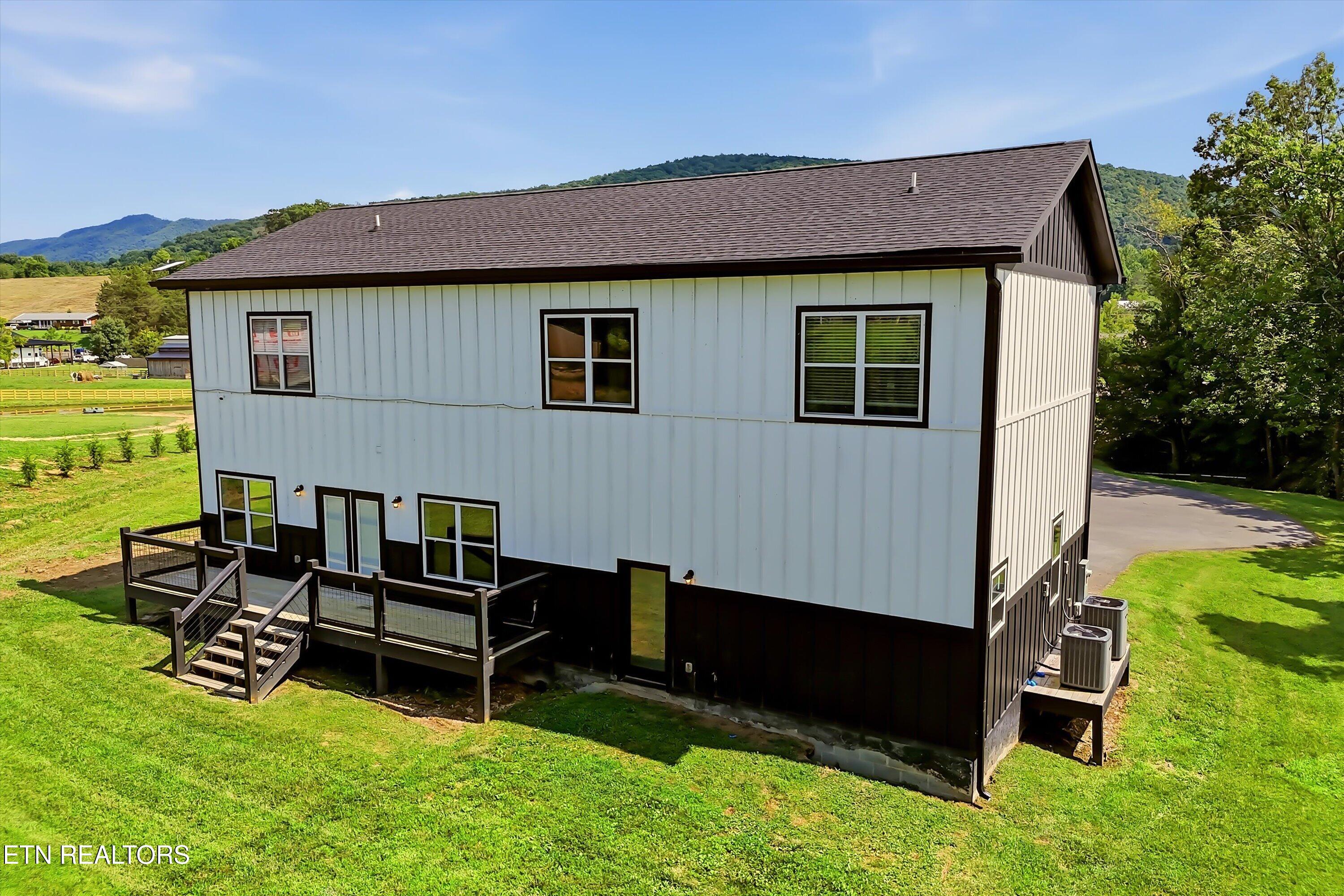 3239 Sybill Lee Lane Sevierville TN 37876