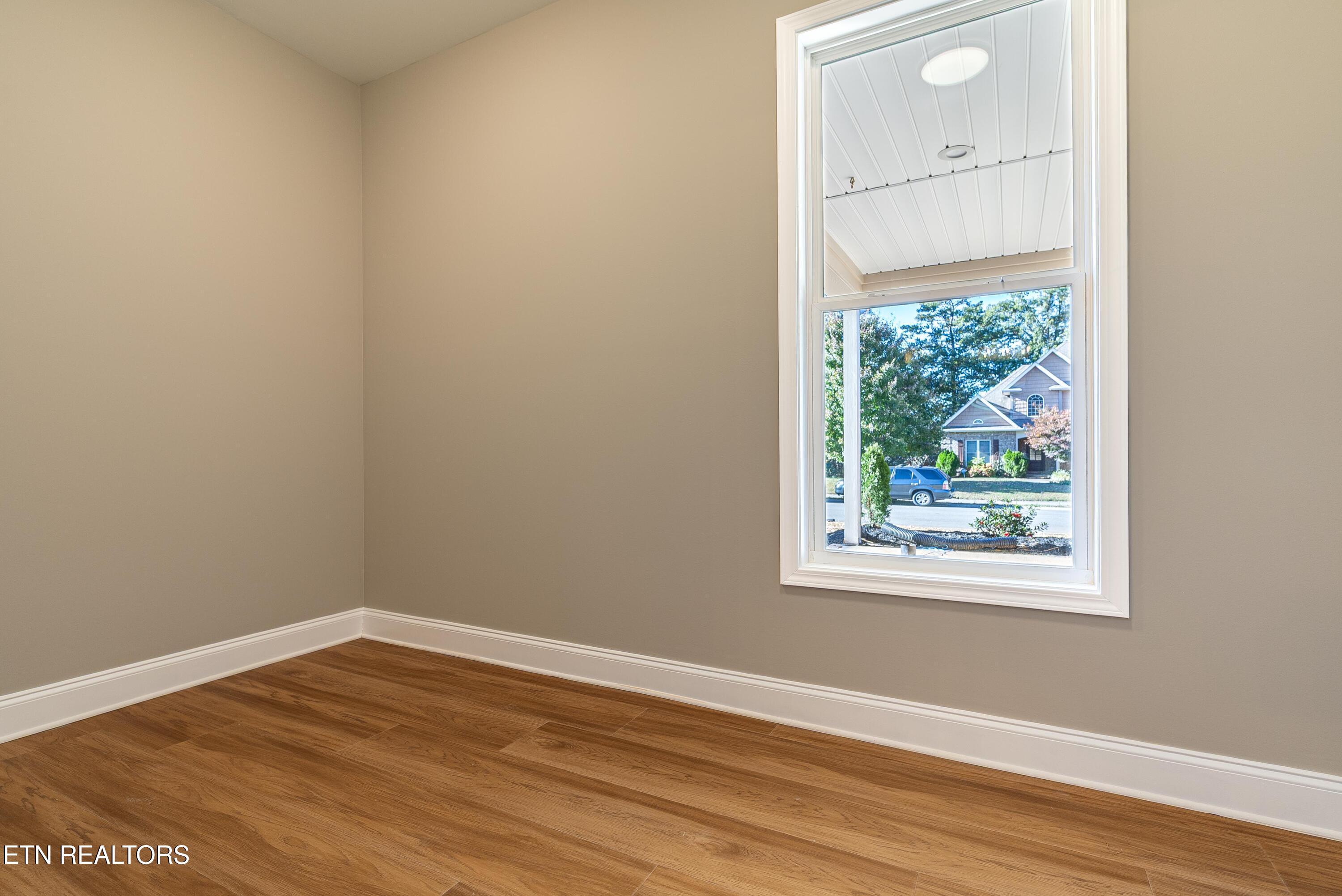 172 Crossroads Boulevard Oak Ridge TN 37830