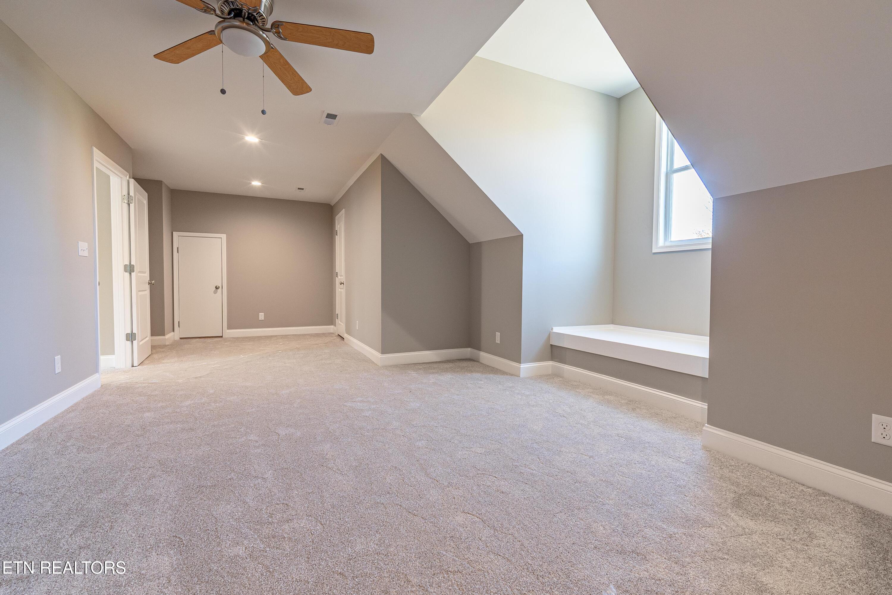 172 Crossroads Boulevard Oak Ridge TN 37830