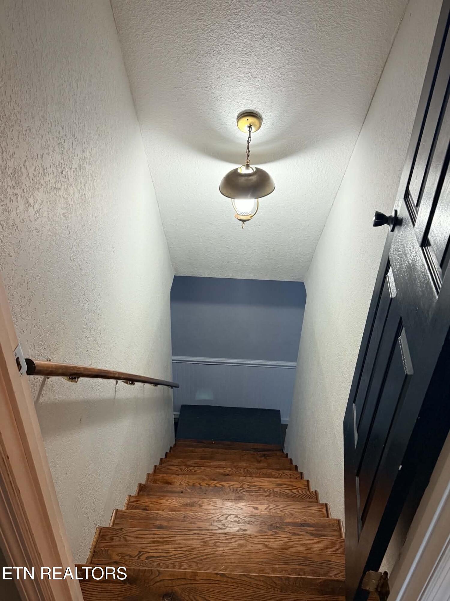 212 Norfolk Circle Harrogate TN 37752