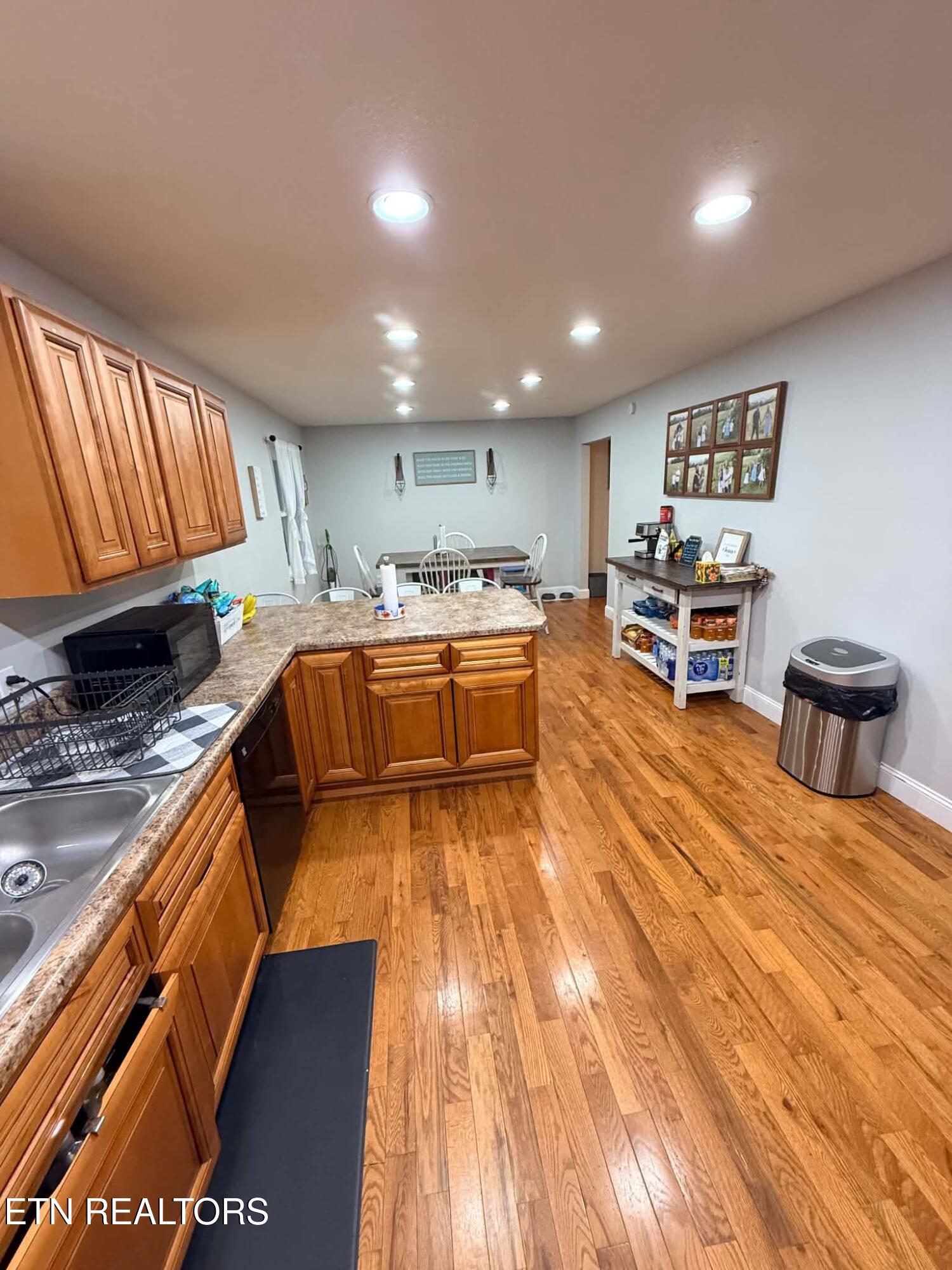 212 Norfolk Circle Harrogate TN 37752